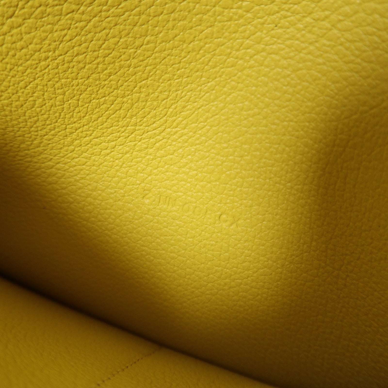 HERMES Evercolor皮革Constance To Go金扣肩背袋Lime