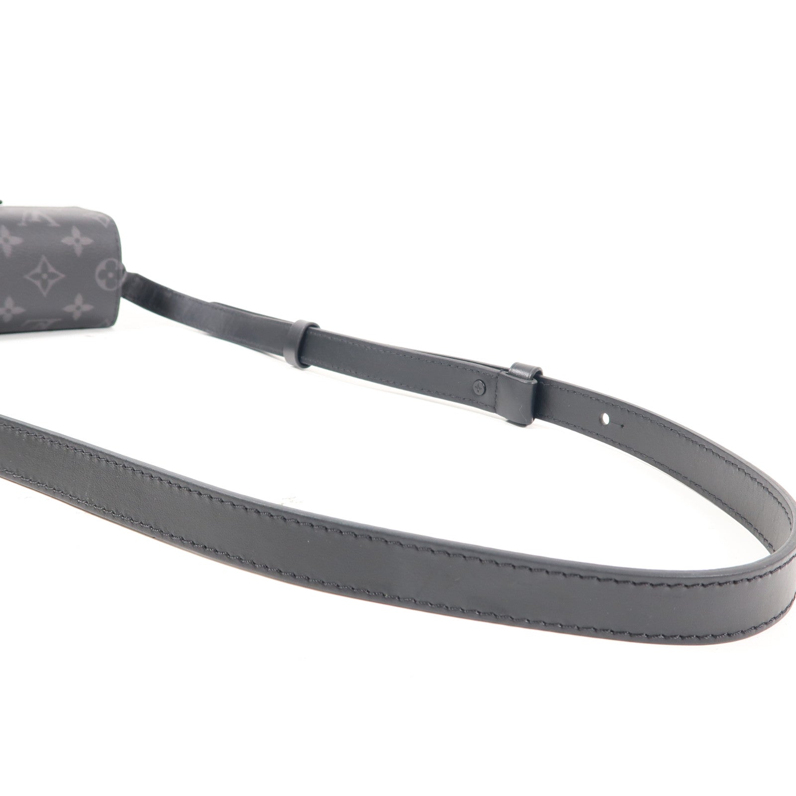 LOUIS VUITTON Monogram Eclipse Steamer Wearable Wallet肩背袋黑色