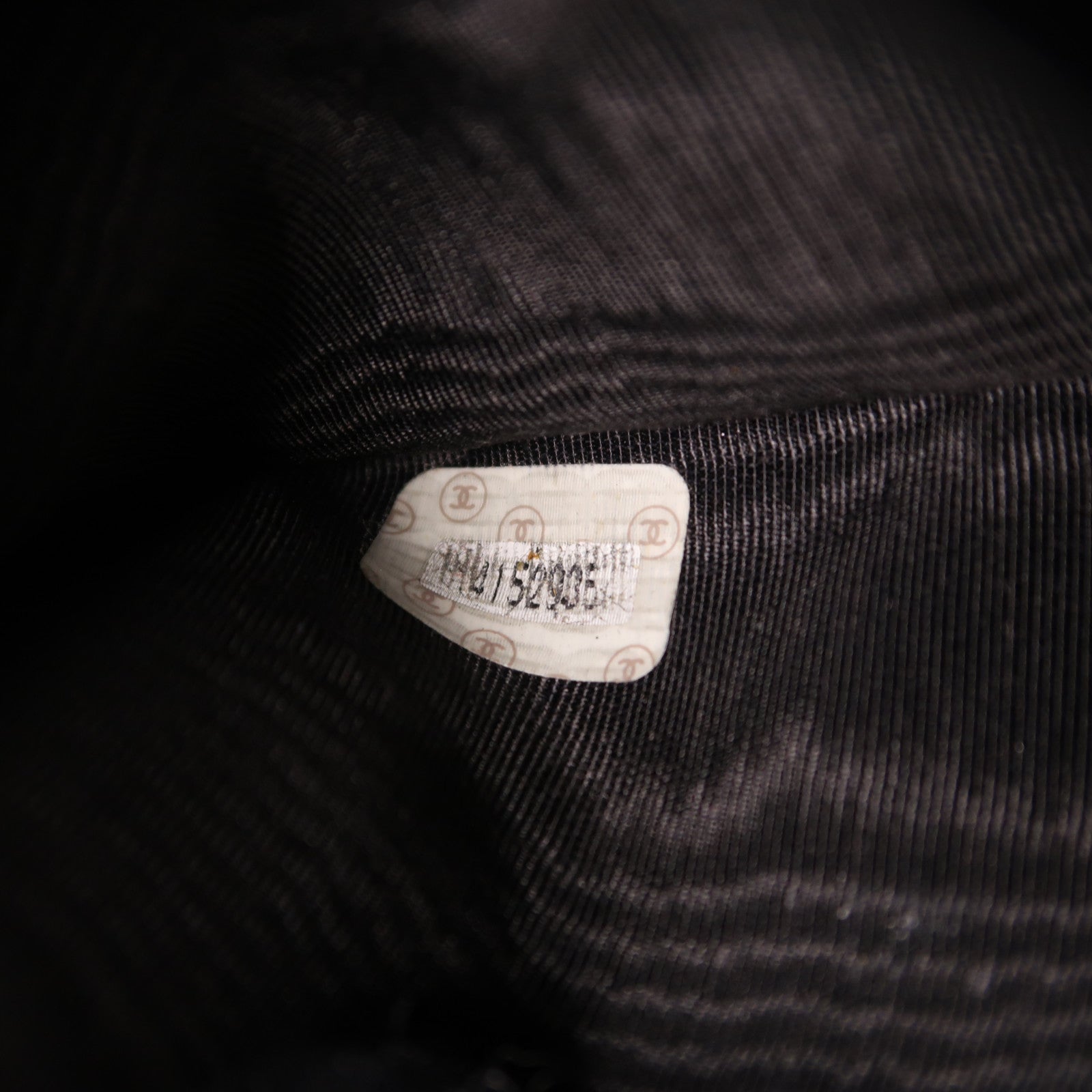CHANEL 羊皮皮革Wallet金扣錢包