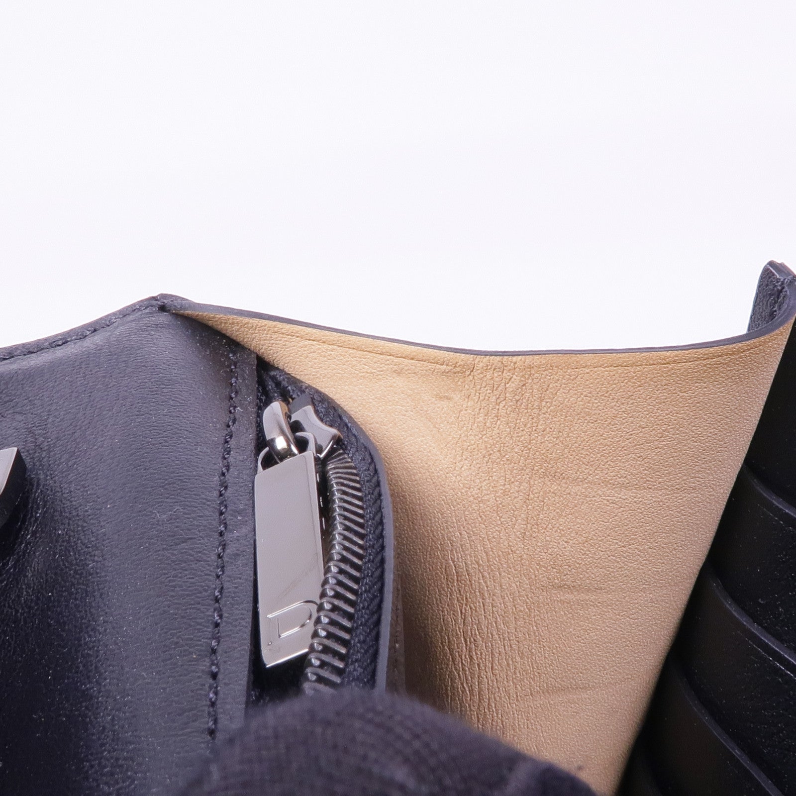 SELECTION 牛皮皮革Tempete Wallet On Chain鏈帶肩背袋