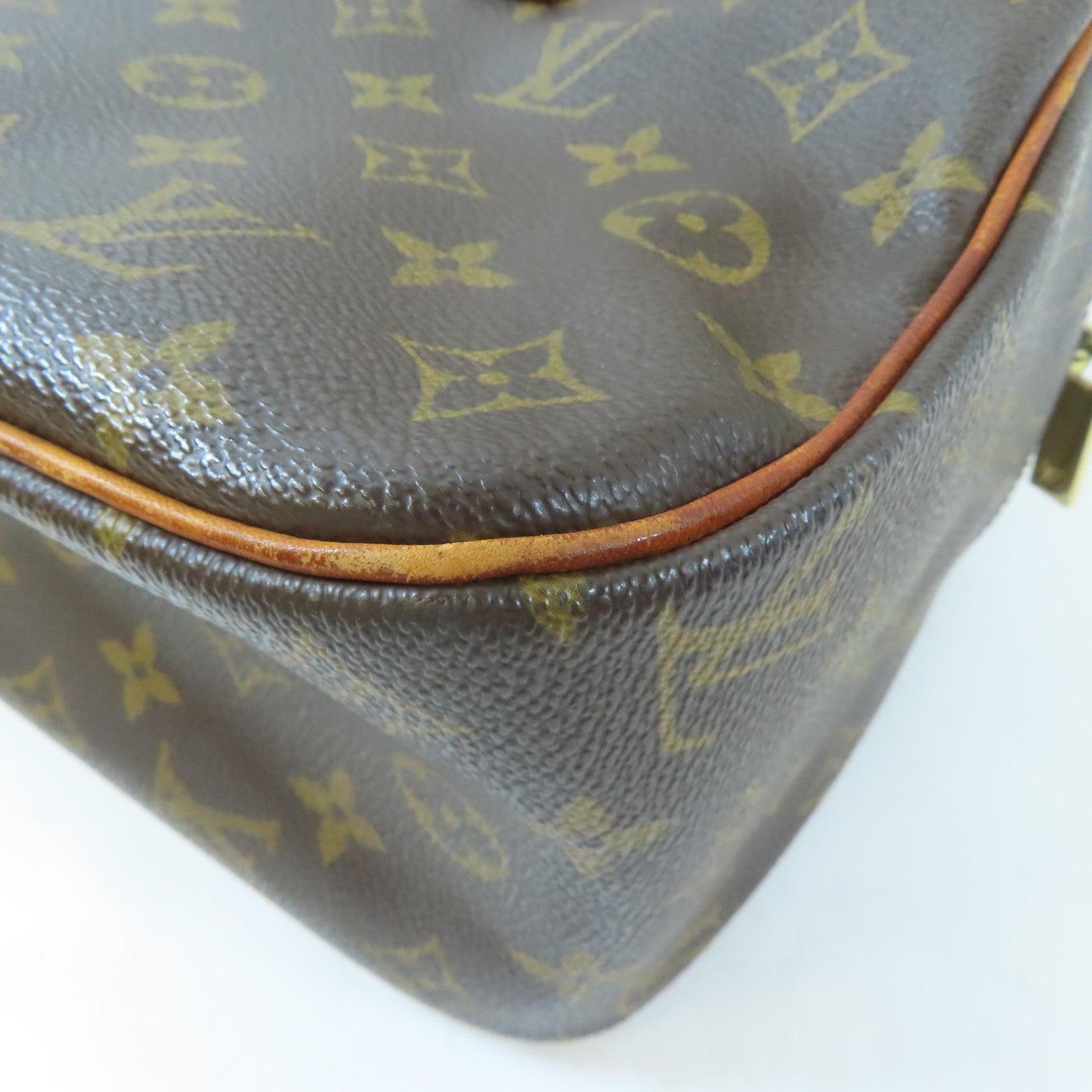 LOUIS VUITTON Monogram Cite GM金扣肩背袋啡色