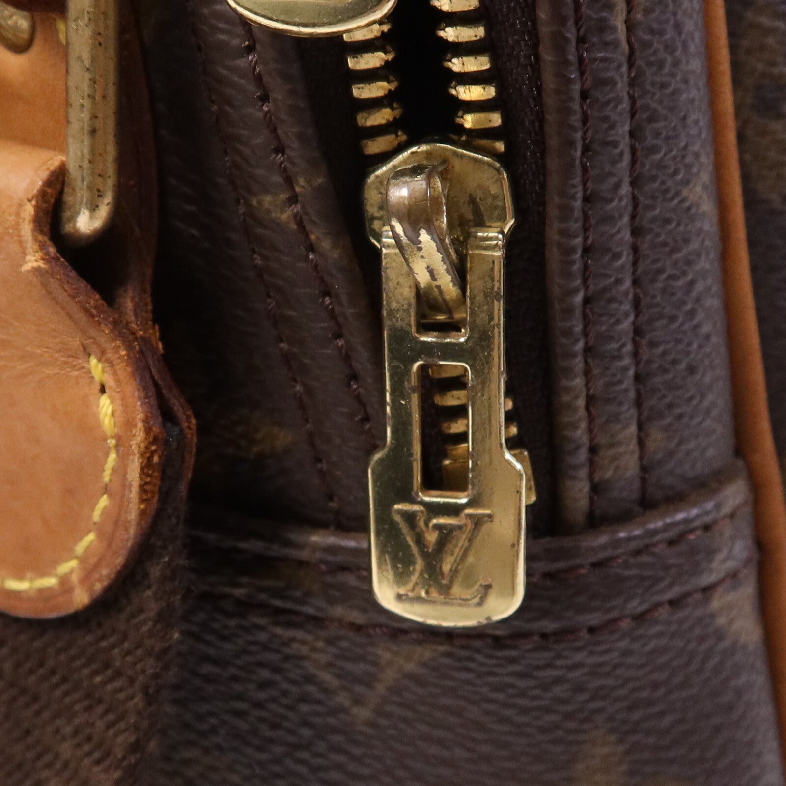 LOUIS VUITTON Monogram Reporter GM金扣肩背袋