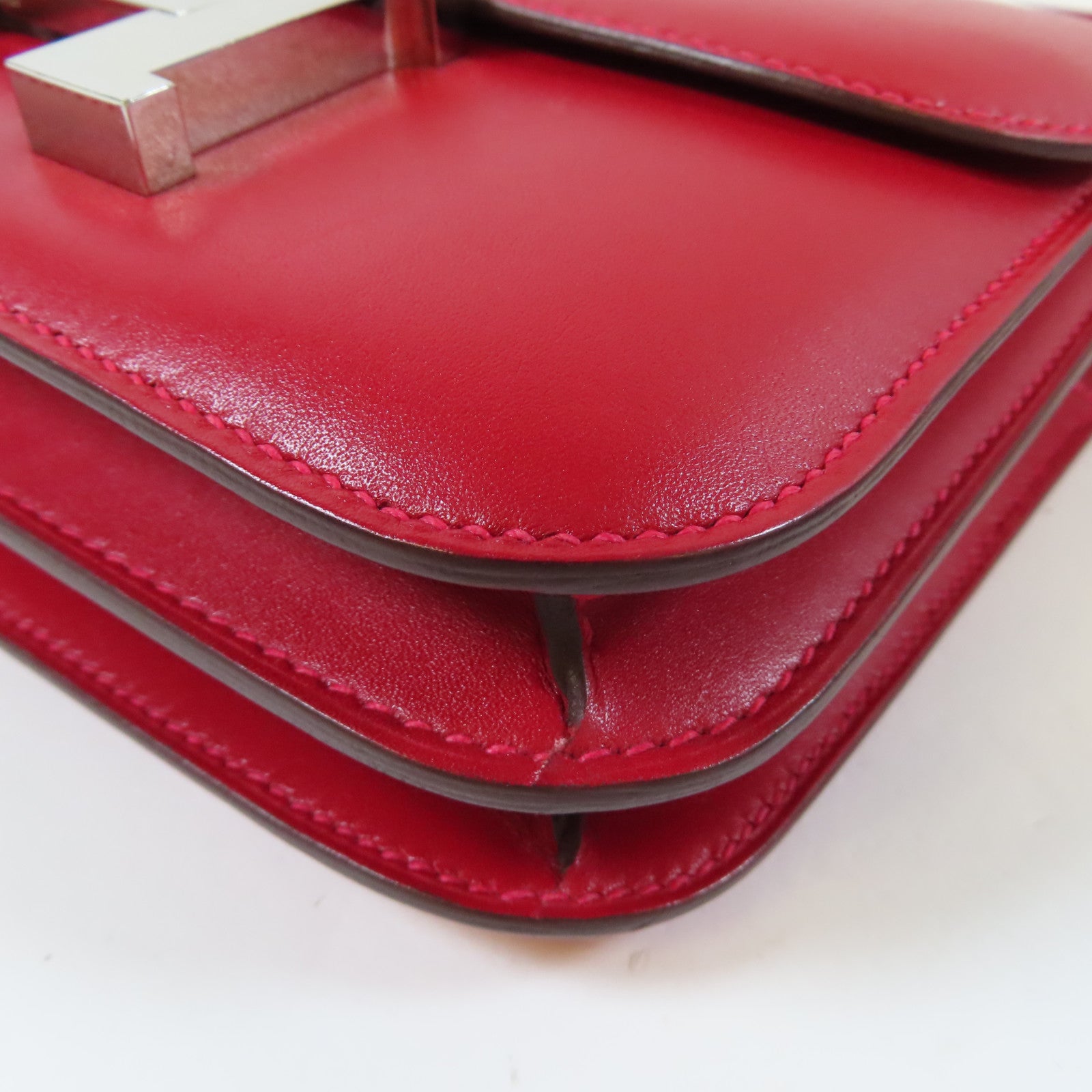 HERMES 【激減優惠】Swift皮革Constance Mini銀扣肩背袋Rouge/紅色