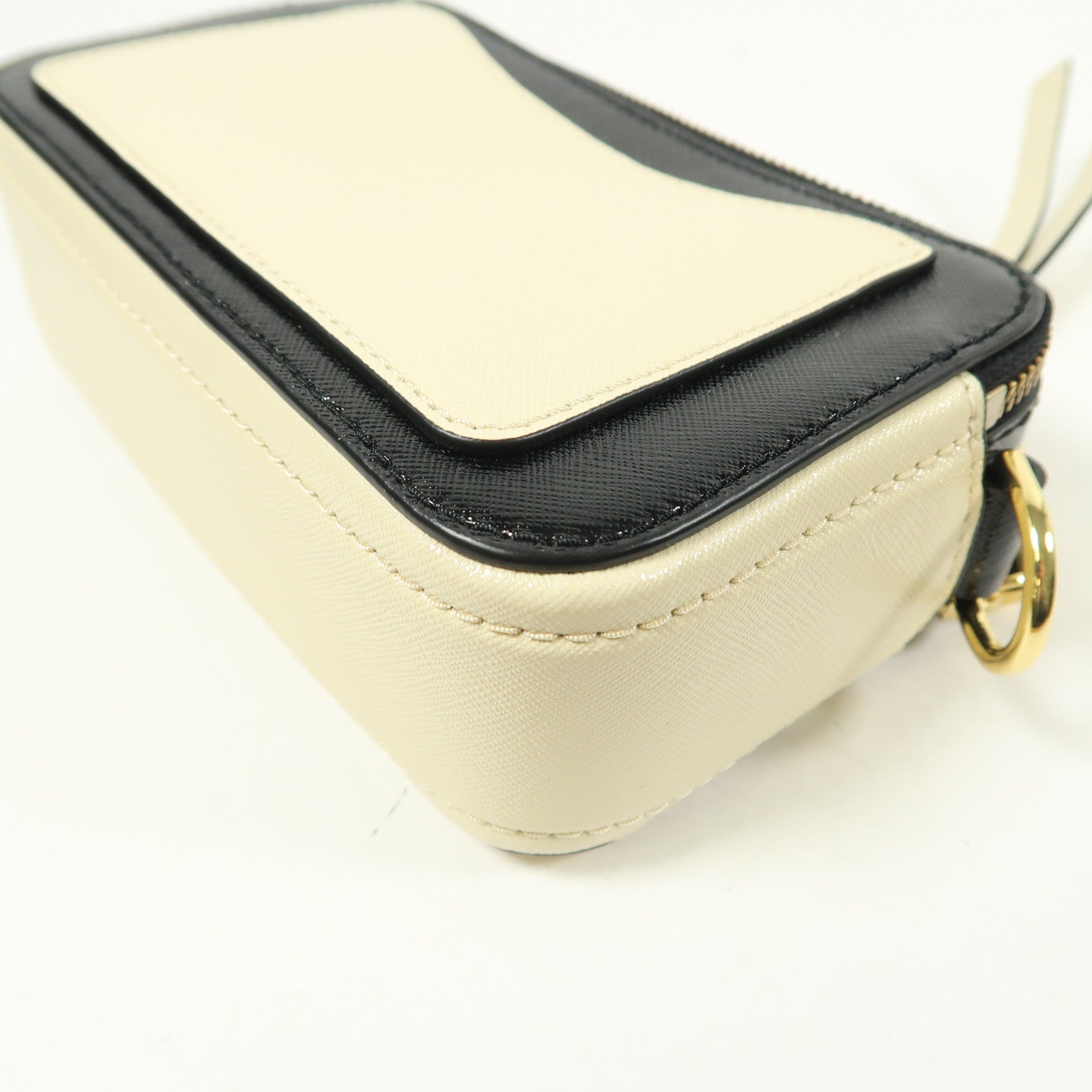 MARC JACOBS 牛皮皮革Shoulder Bag金扣肩背袋