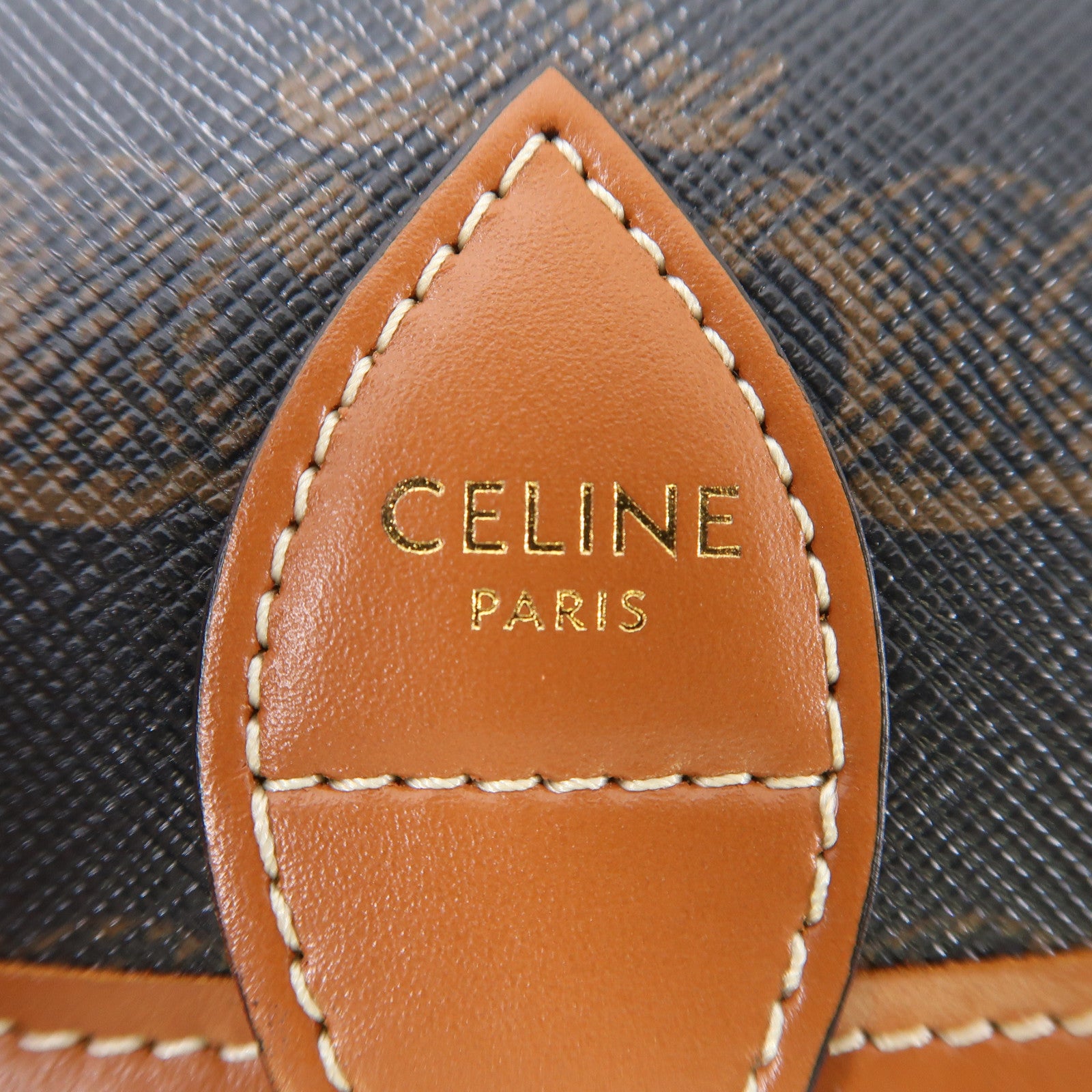 CELINE 塗層帆布Folco金扣肩背袋啡色