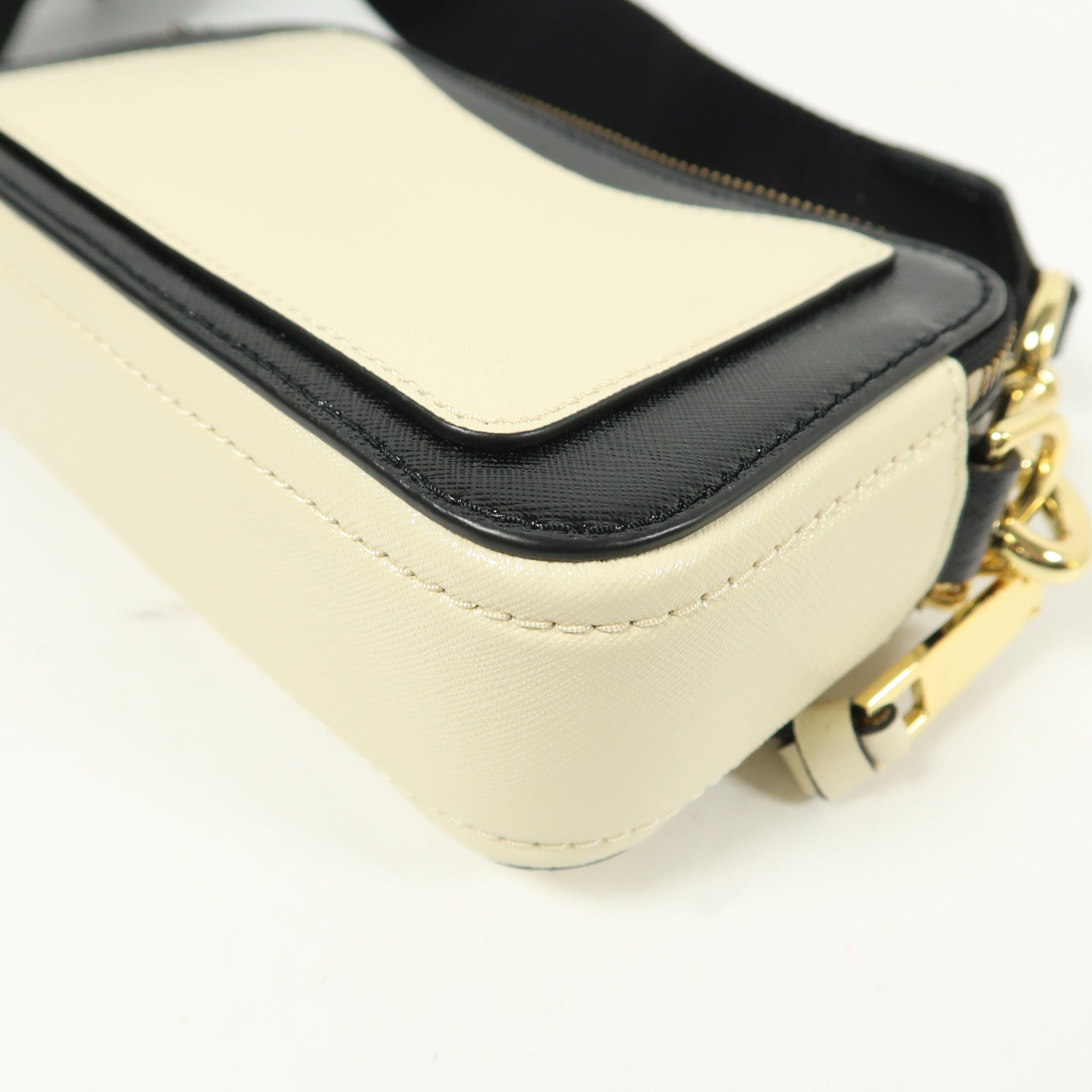 MARC JACOBS 牛皮皮革Shoulder Bag金扣肩背袋