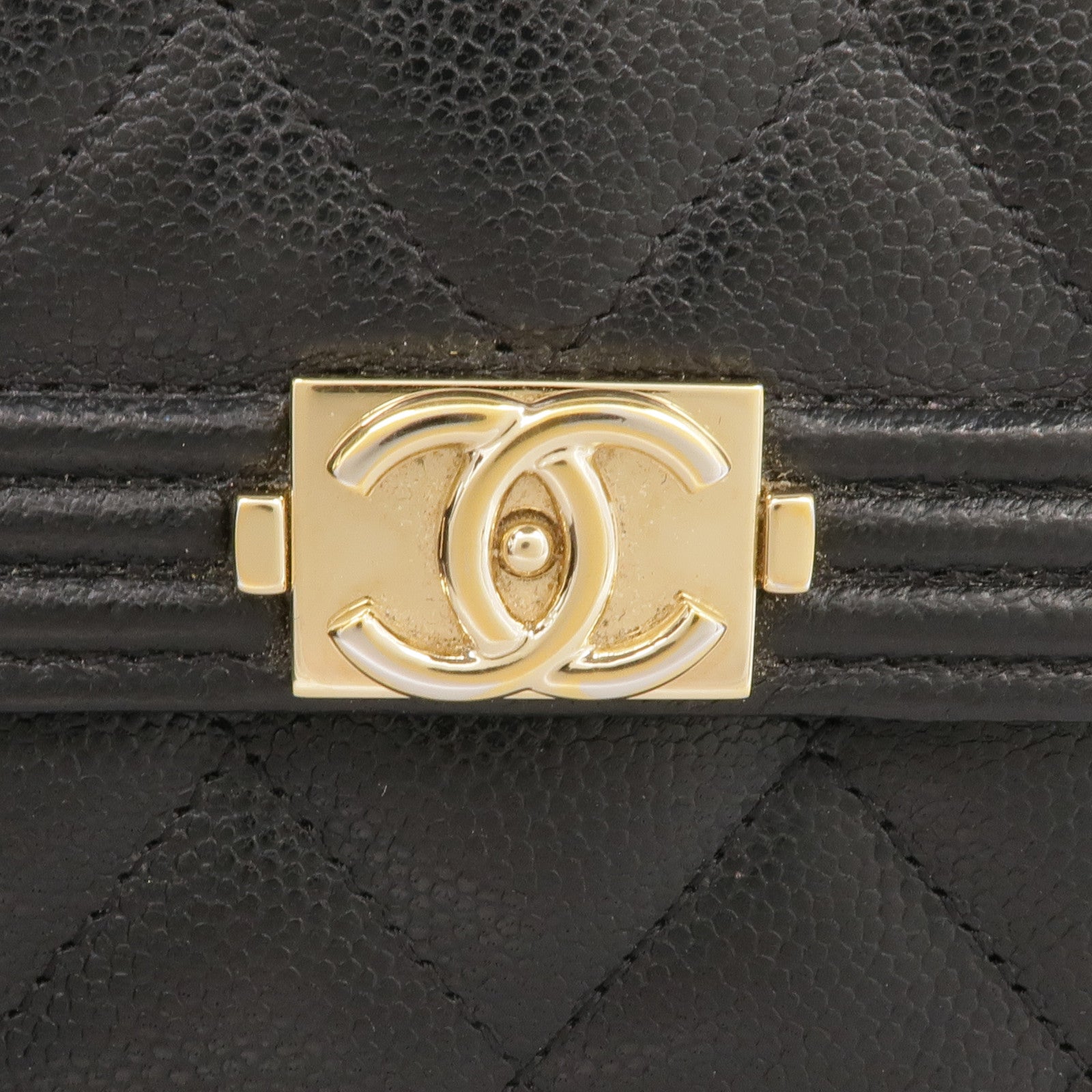 CHANEL 牛皮皮革Boy Long Wallet金扣長錢包