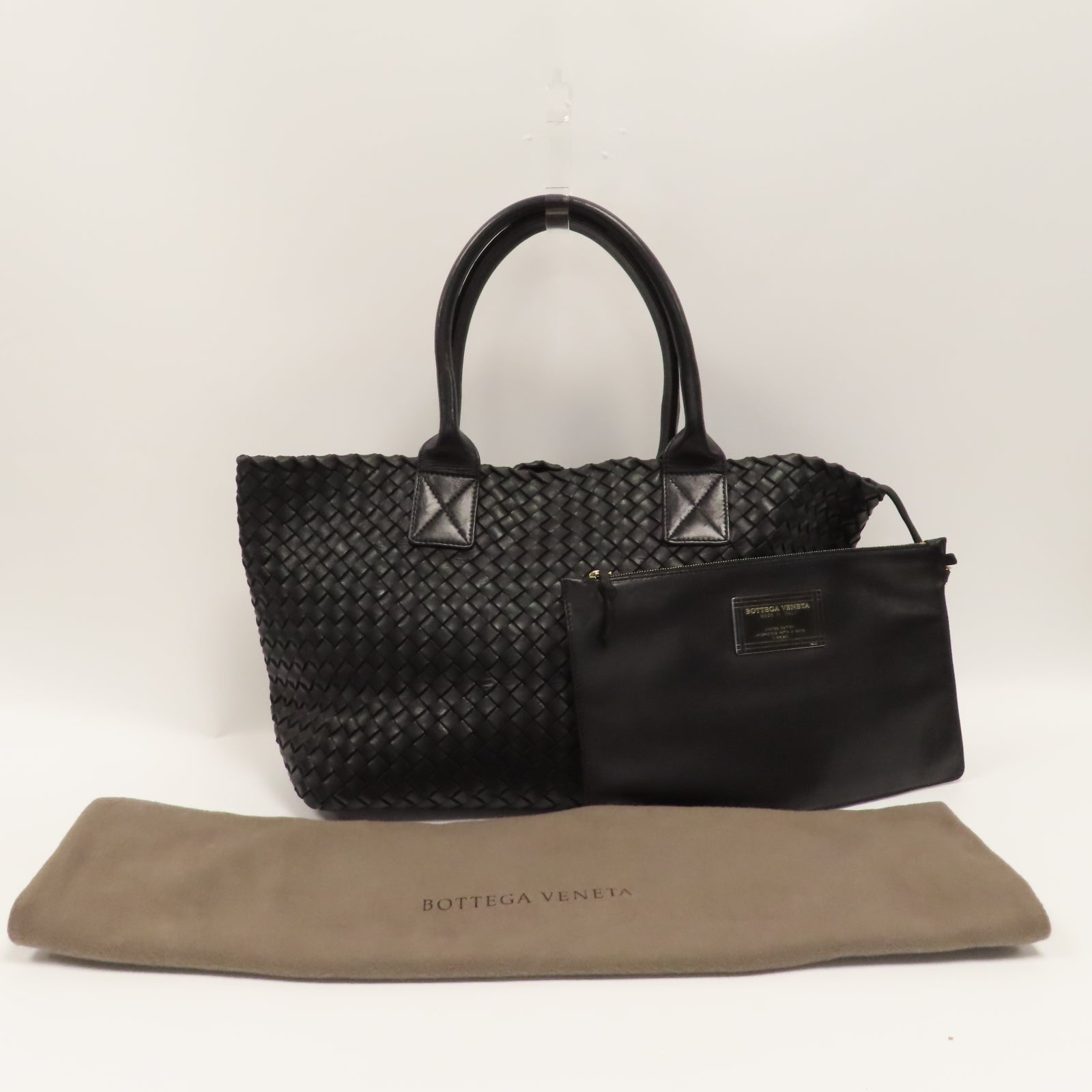 BOTTEGA VENETA 織紋皮革Hand Bag金扣手挽袋黑色