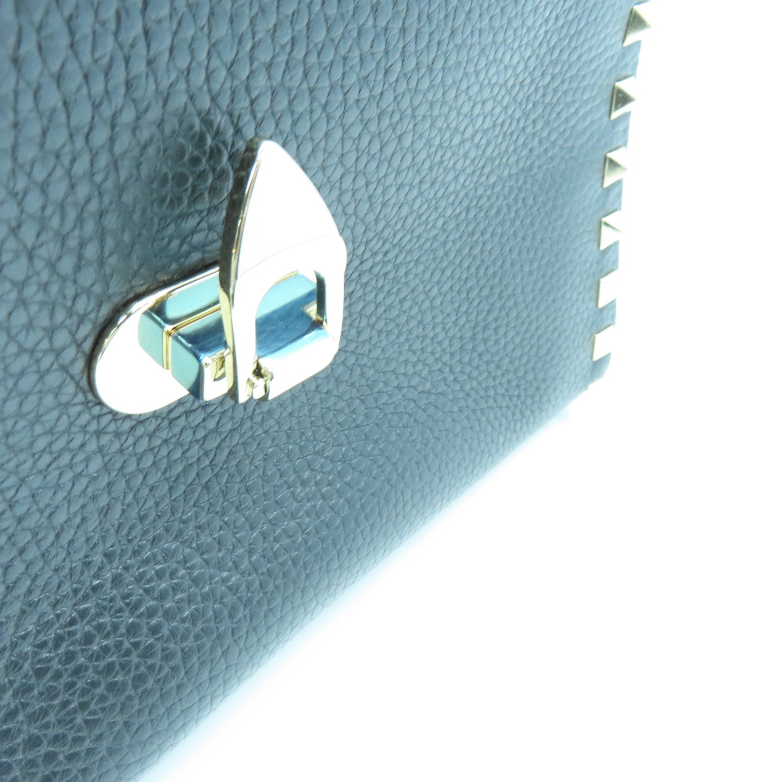 Valentino Calfskin Leather Garavani Rockstud Shoulder Bag Gold Buckle Shoulder Bag Black