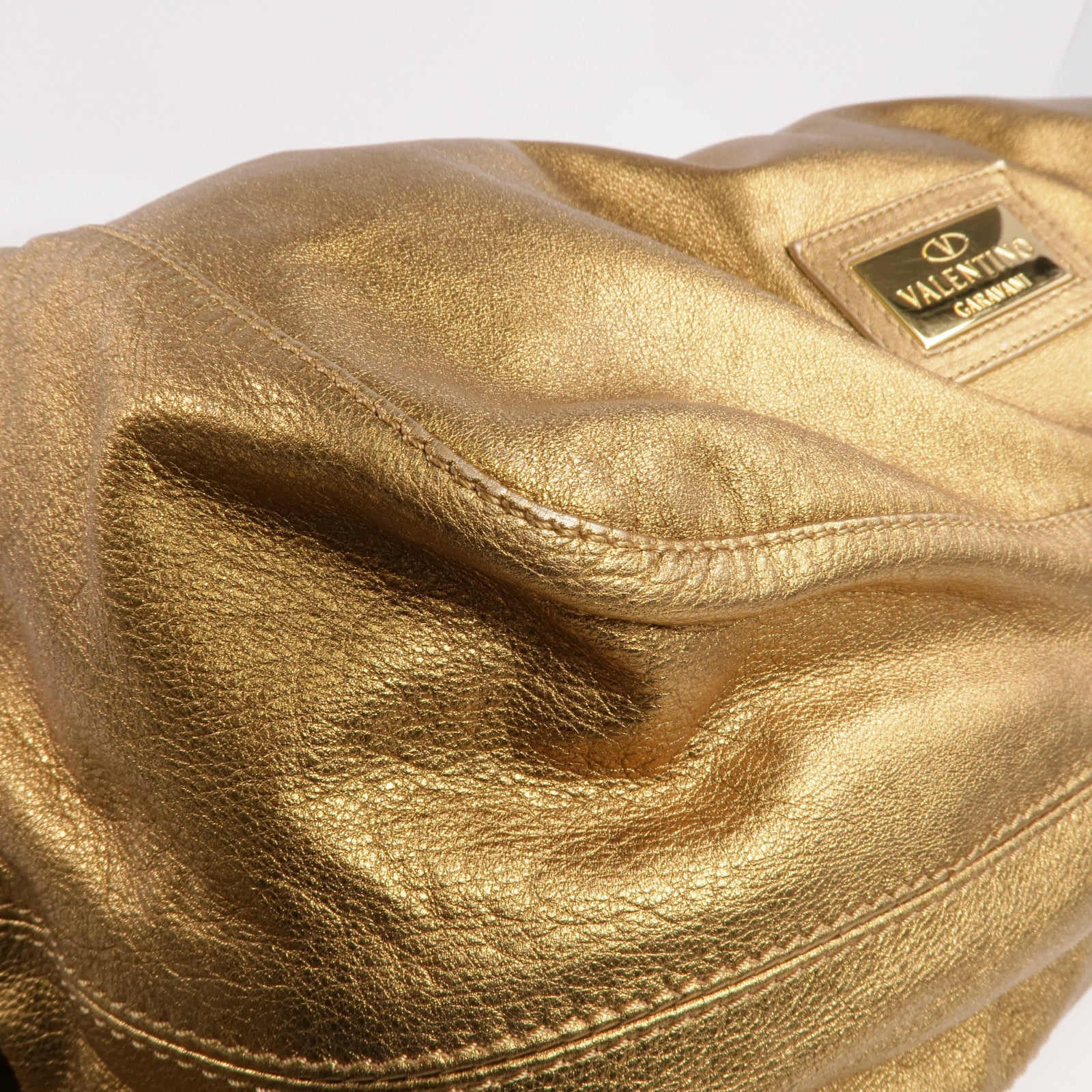 Valentino 羊皮皮革Shoulder Bag金扣肩背袋