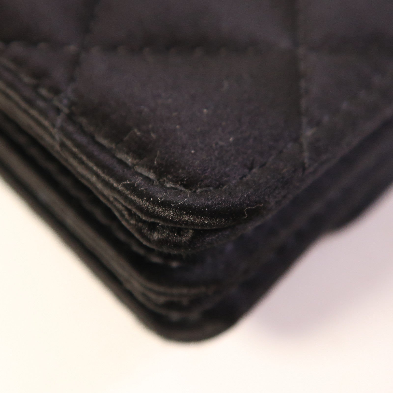 CHANEL Satin Chain Shoulder金扣鏈帶肩背袋