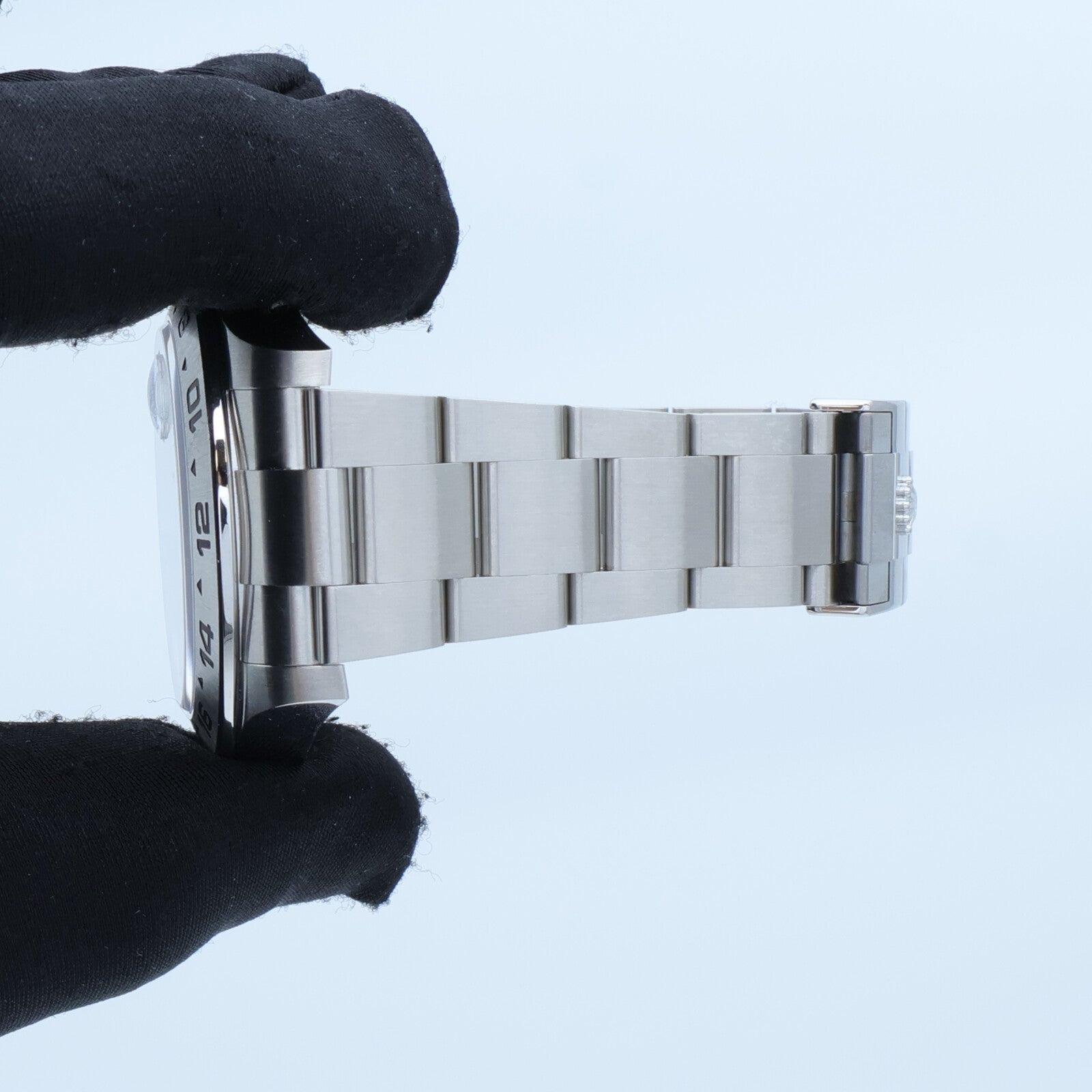 ROLEX Explorer II 216570