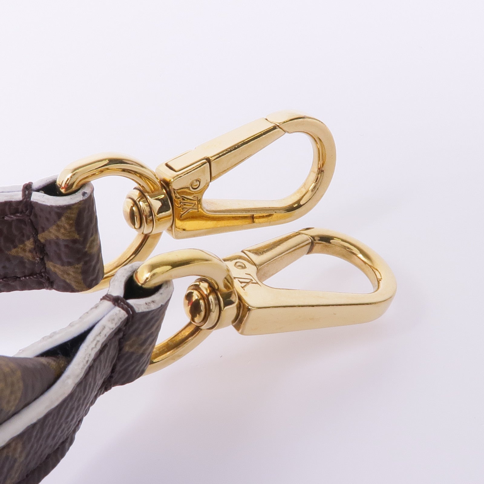 LOUIS VUITTON Monogram Bandoulière Monogram金扣肩帶
