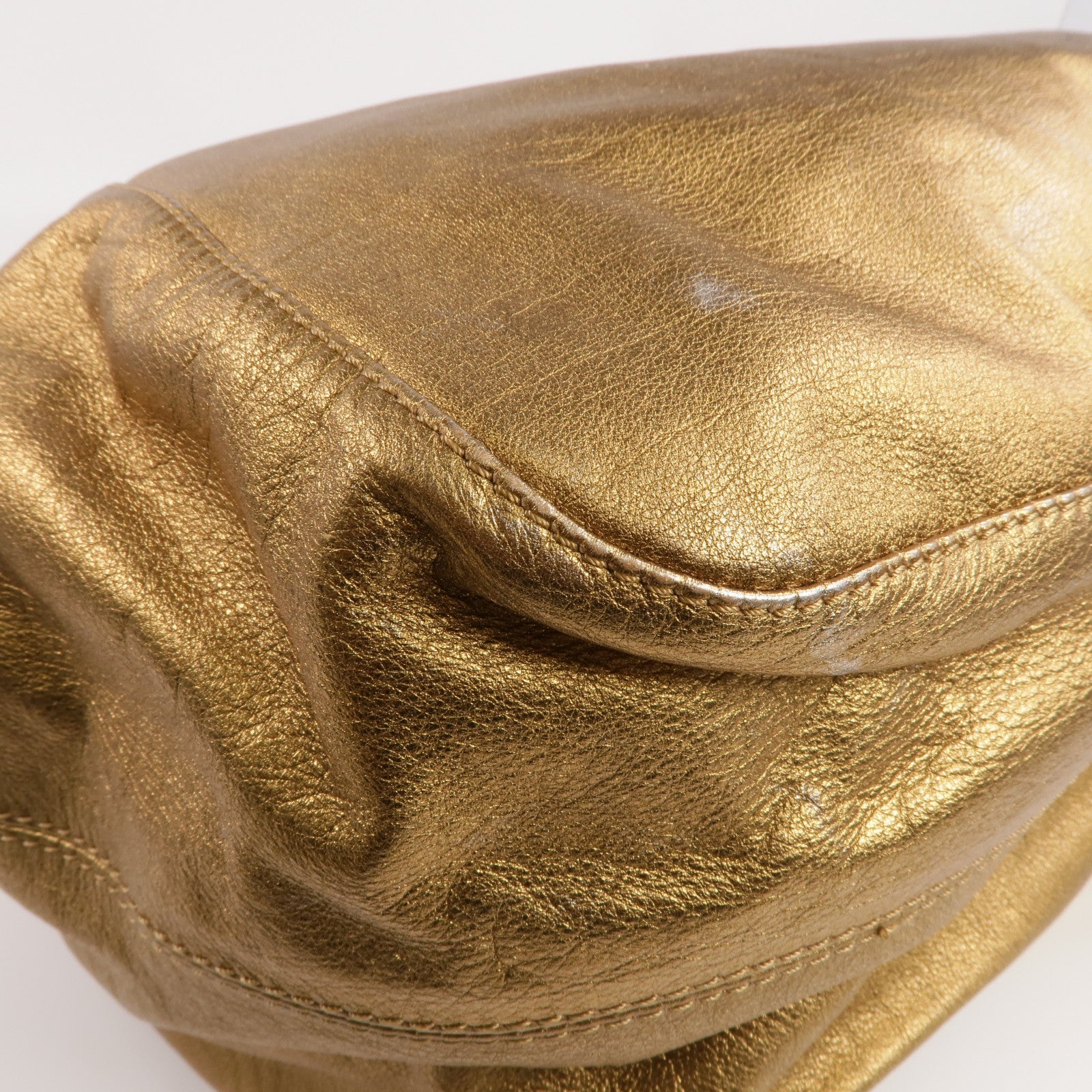 Valentino 羊皮皮革Shoulder Bag金扣肩背袋
