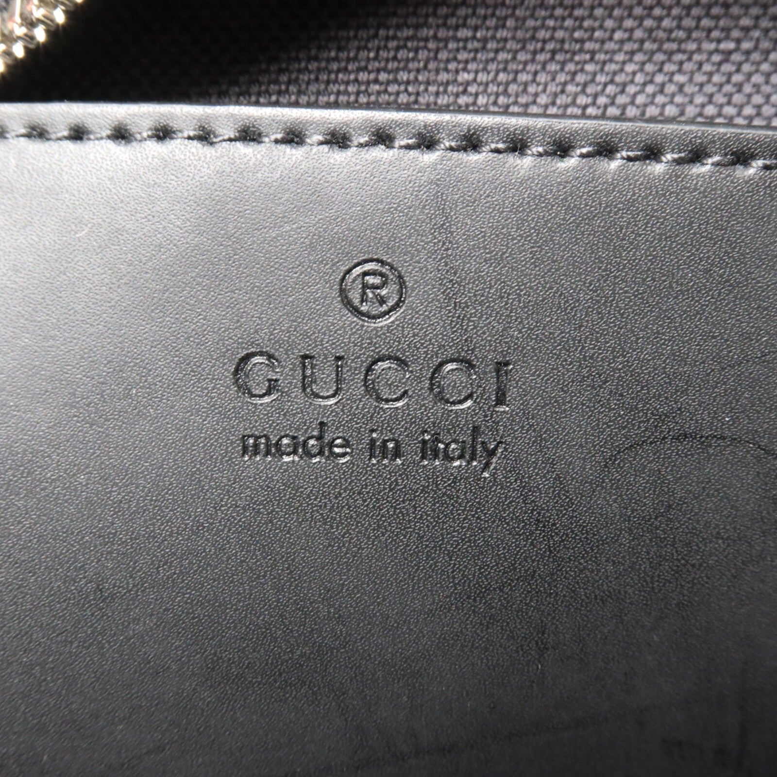 GUCCI 塗層帆布GG Supreme肩背袋