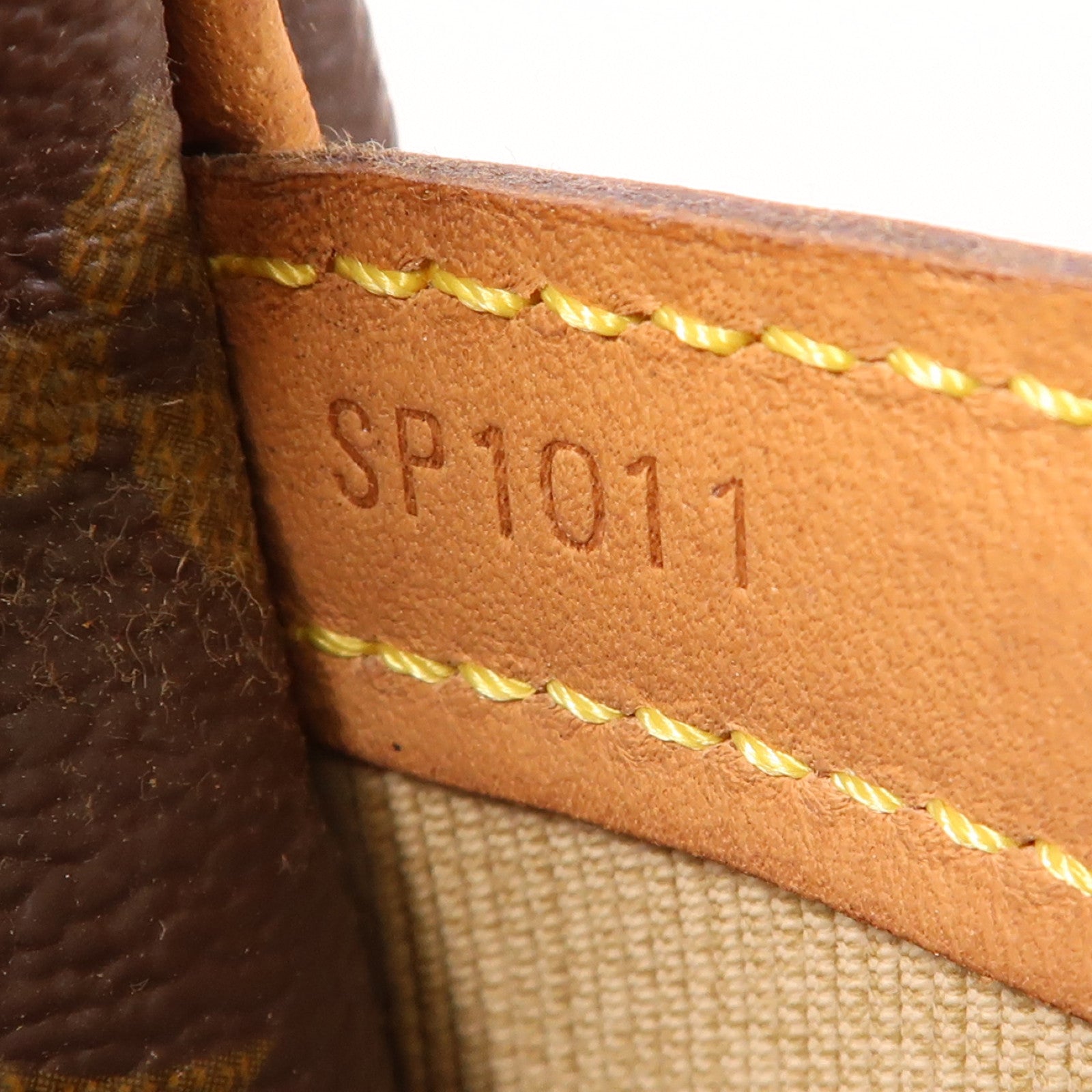 LOUIS VUITTON Monogram Reporter GM金扣肩背袋