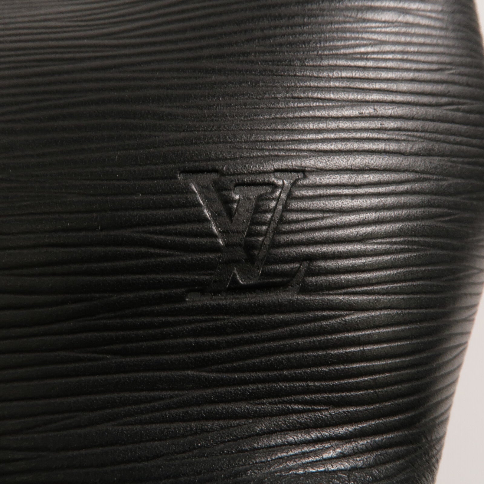 LOUIS VUITTON Epi Mandara PM肩背袋