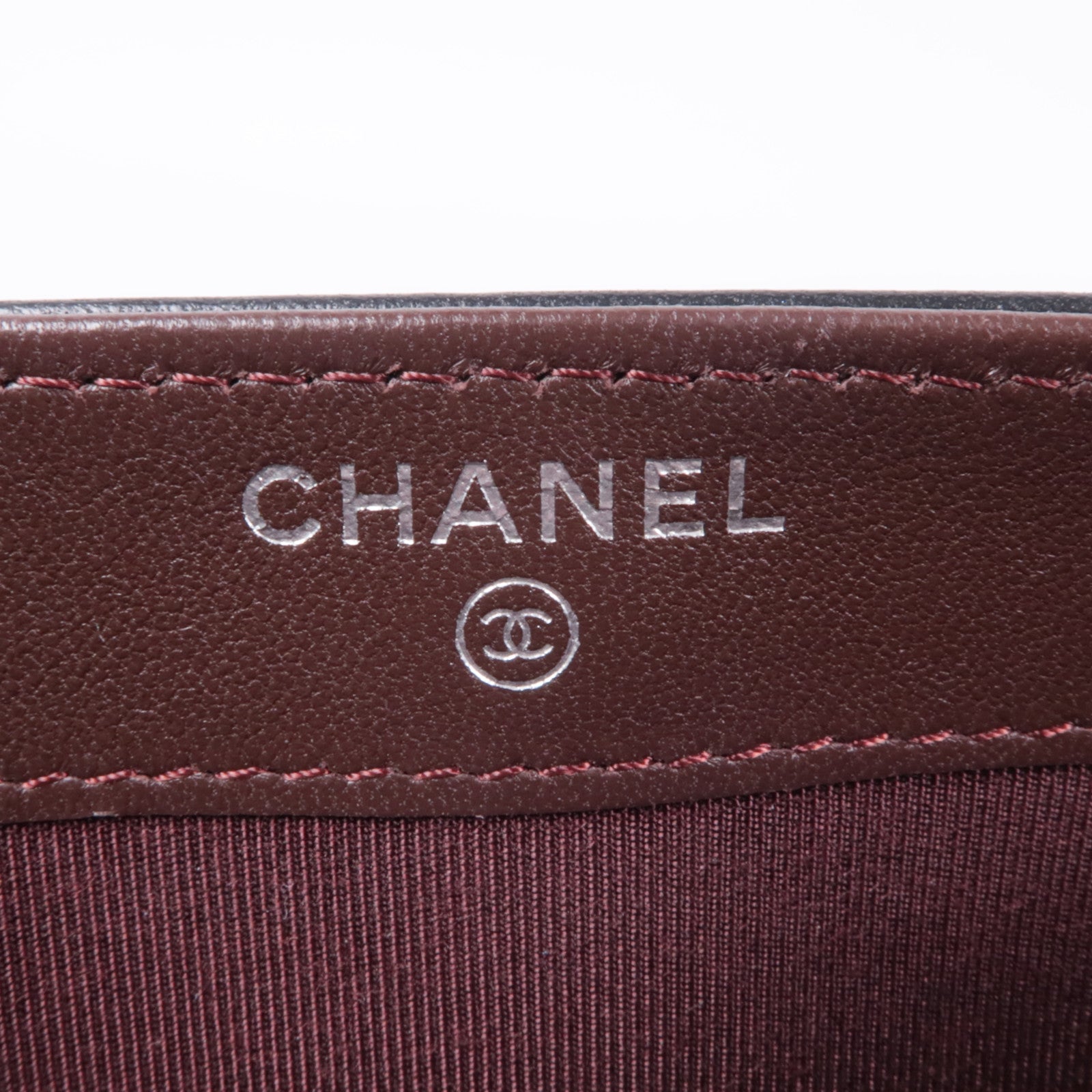CHANEL 羊皮皮革Pouch/Clutch銀扣手拿包