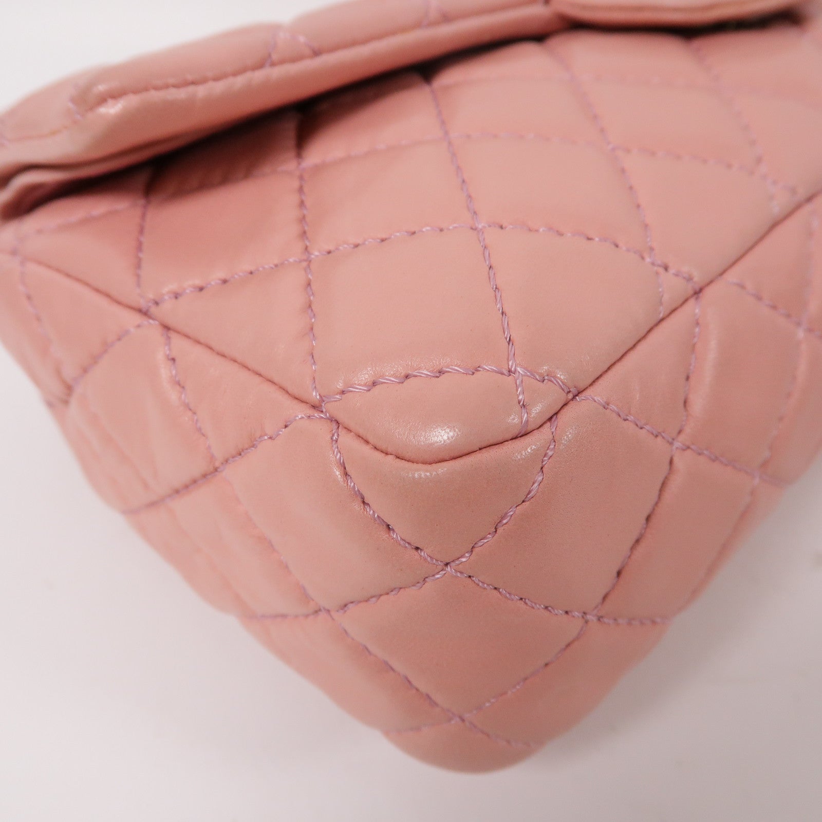 CHANEL 菱格羊皮皮革Chain Shoulder銀扣鏈帶肩背袋粉紅色