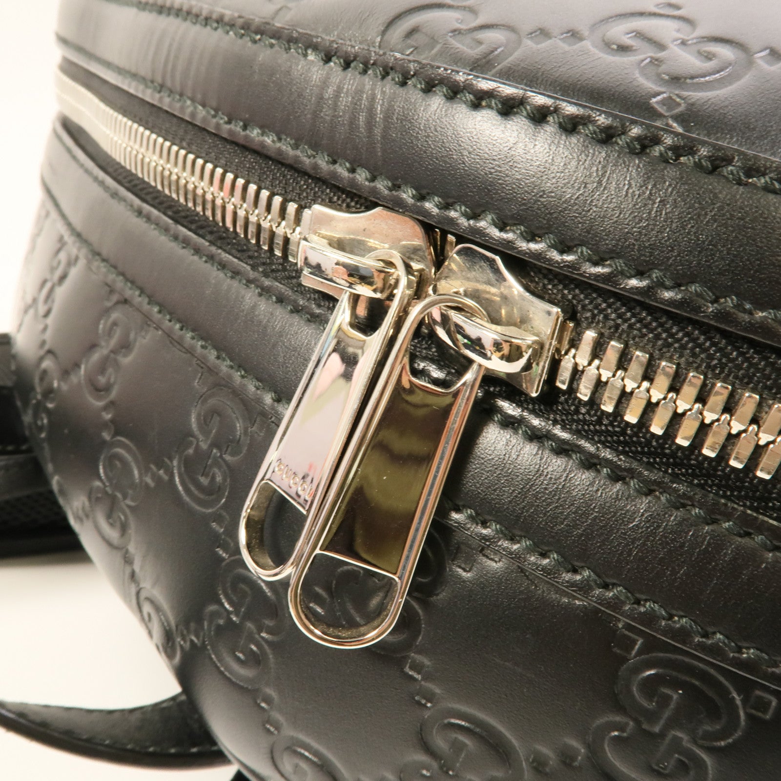 GUCCI 牛皮皮革Backpack背包