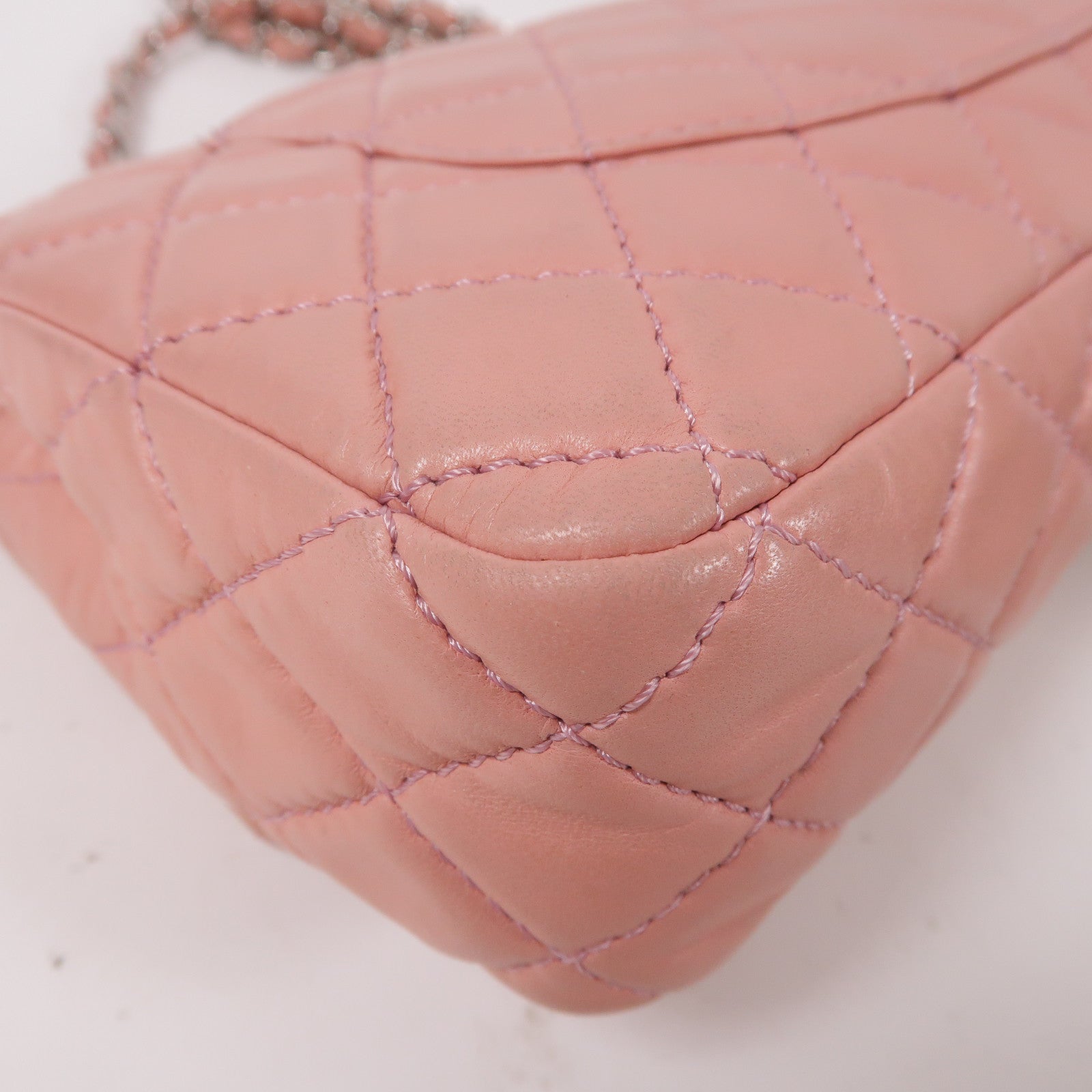CHANEL 菱格羊皮皮革Chain Shoulder銀扣鏈帶肩背袋粉紅色