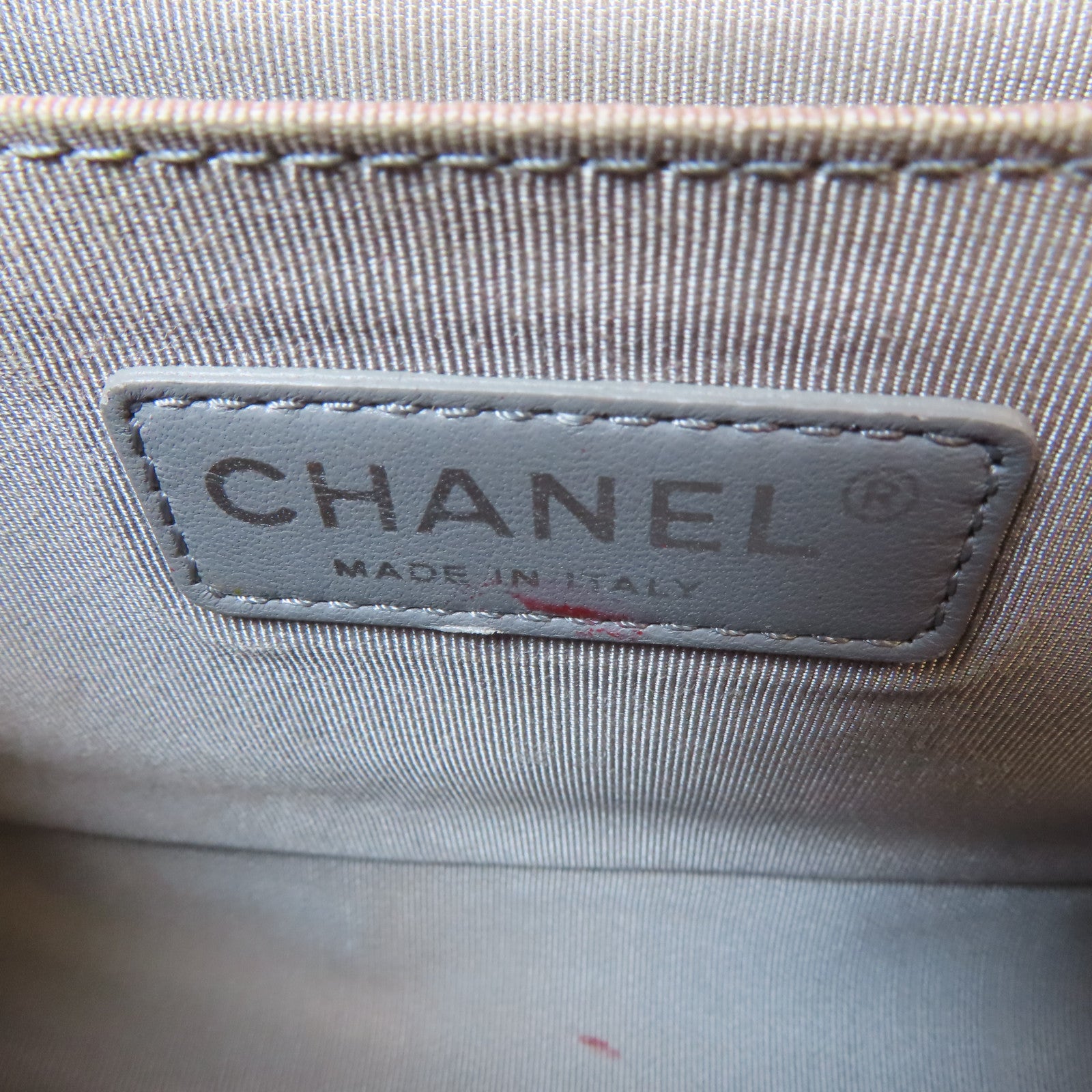 CHANEL 【激減優惠】菱格牛皮皮革Boy 25cm黑扣鏈帶肩背袋紅色