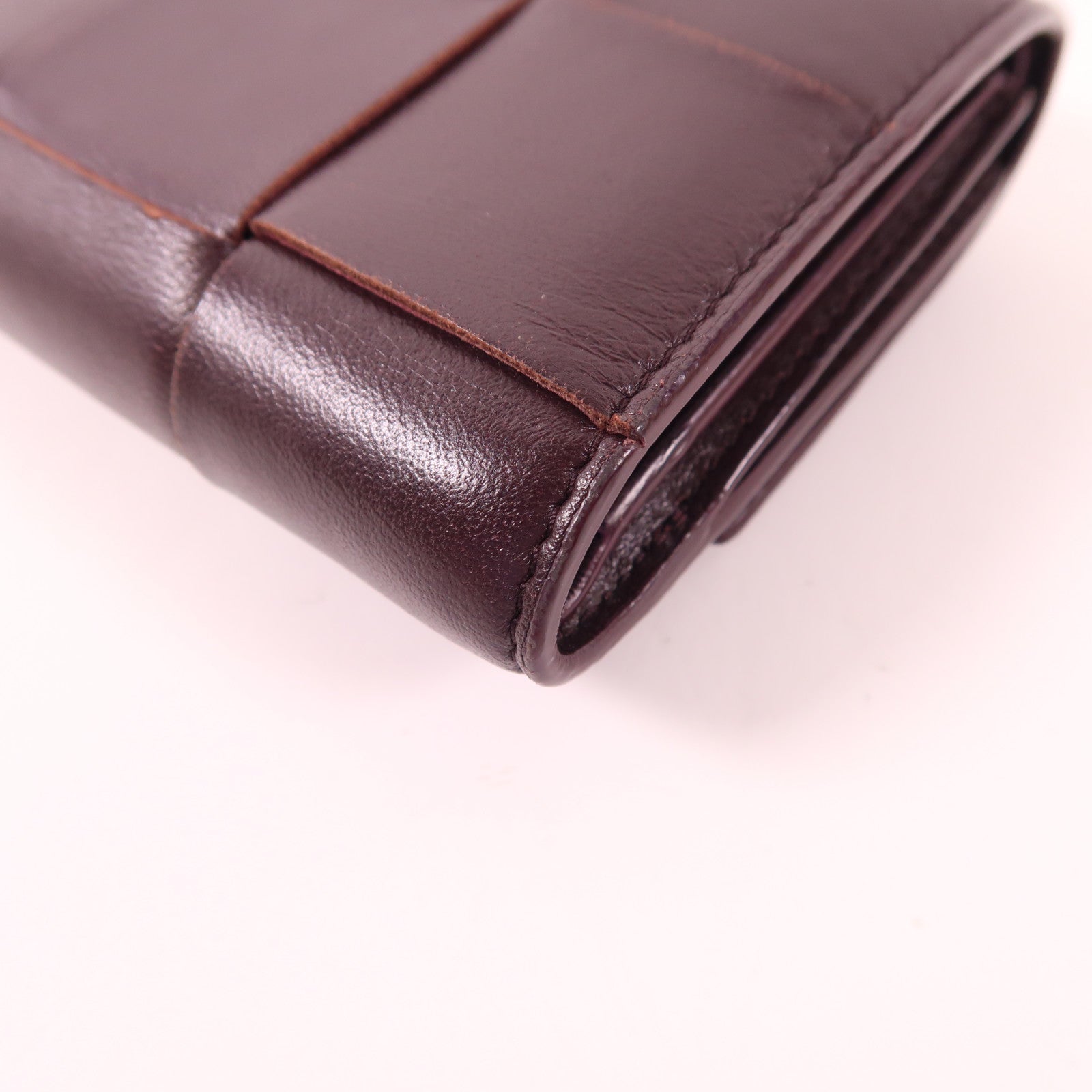 BOTTEGA VENETA 【激減優惠】牛皮皮革Trifold Wallet金扣錢包