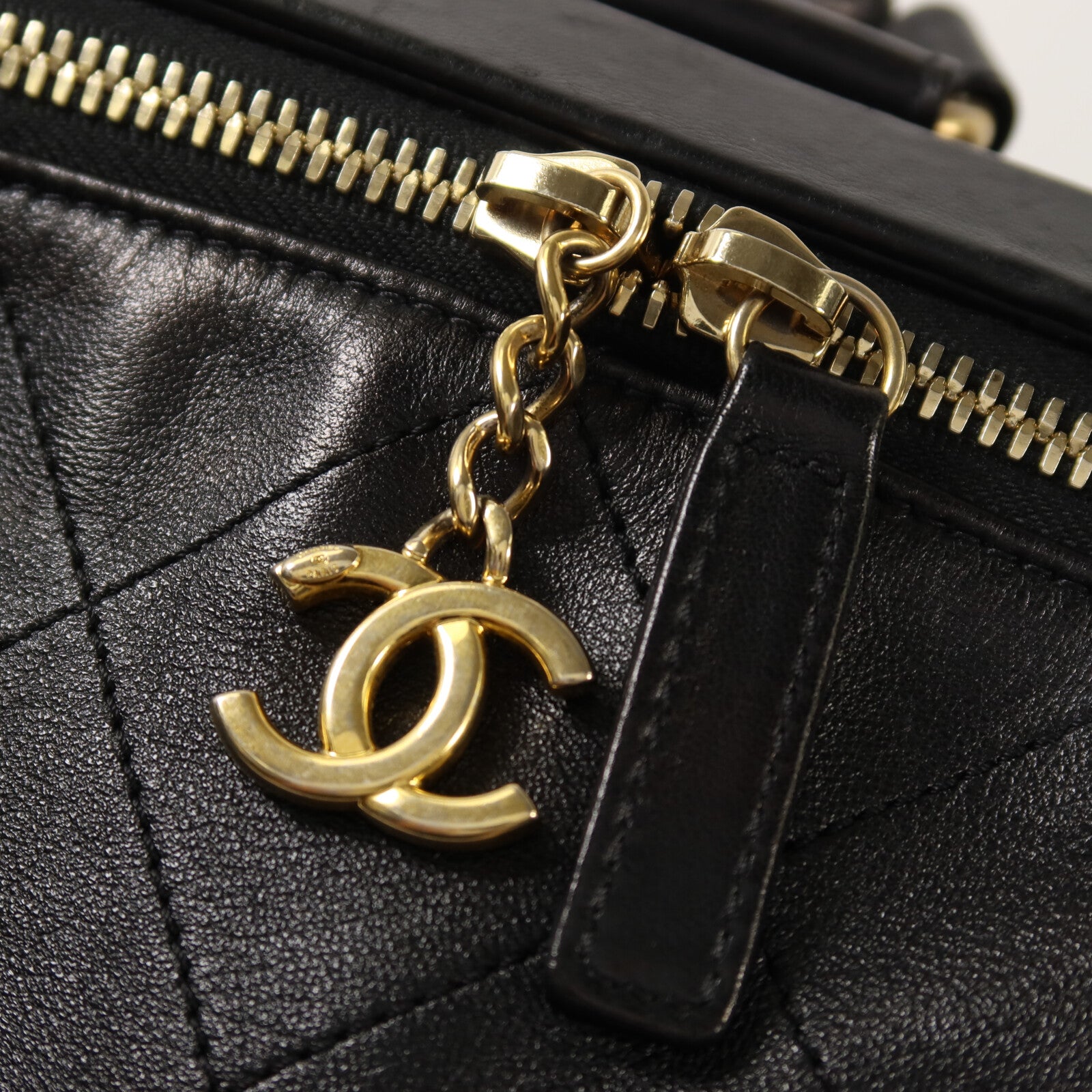 CHANEL 羊皮皮革Shoulder Bag鏈帶背包