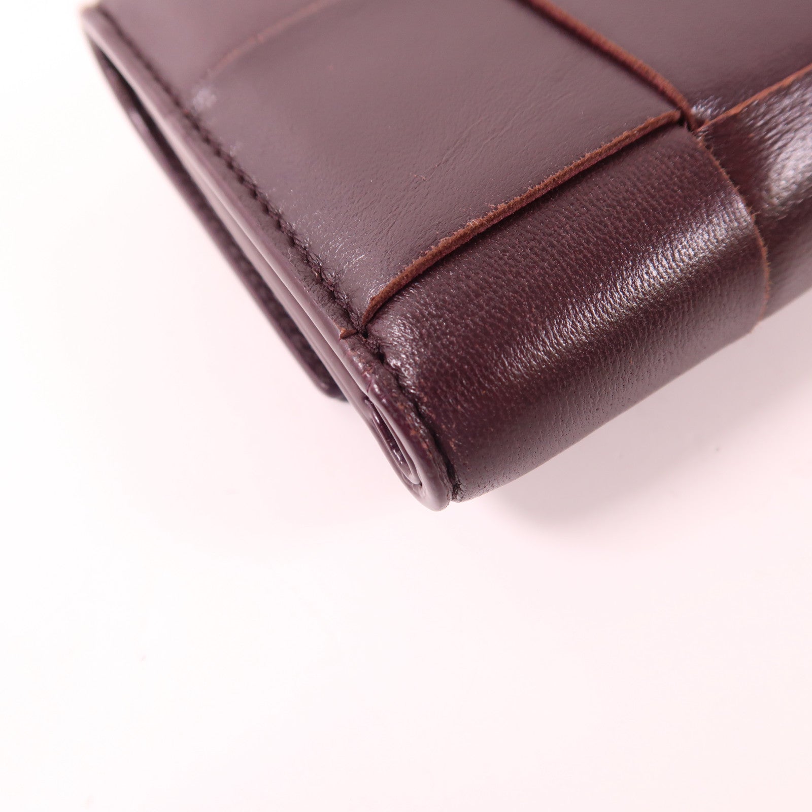 BOTTEGA VENETA 牛皮皮革Trifold Wallet金扣錢包