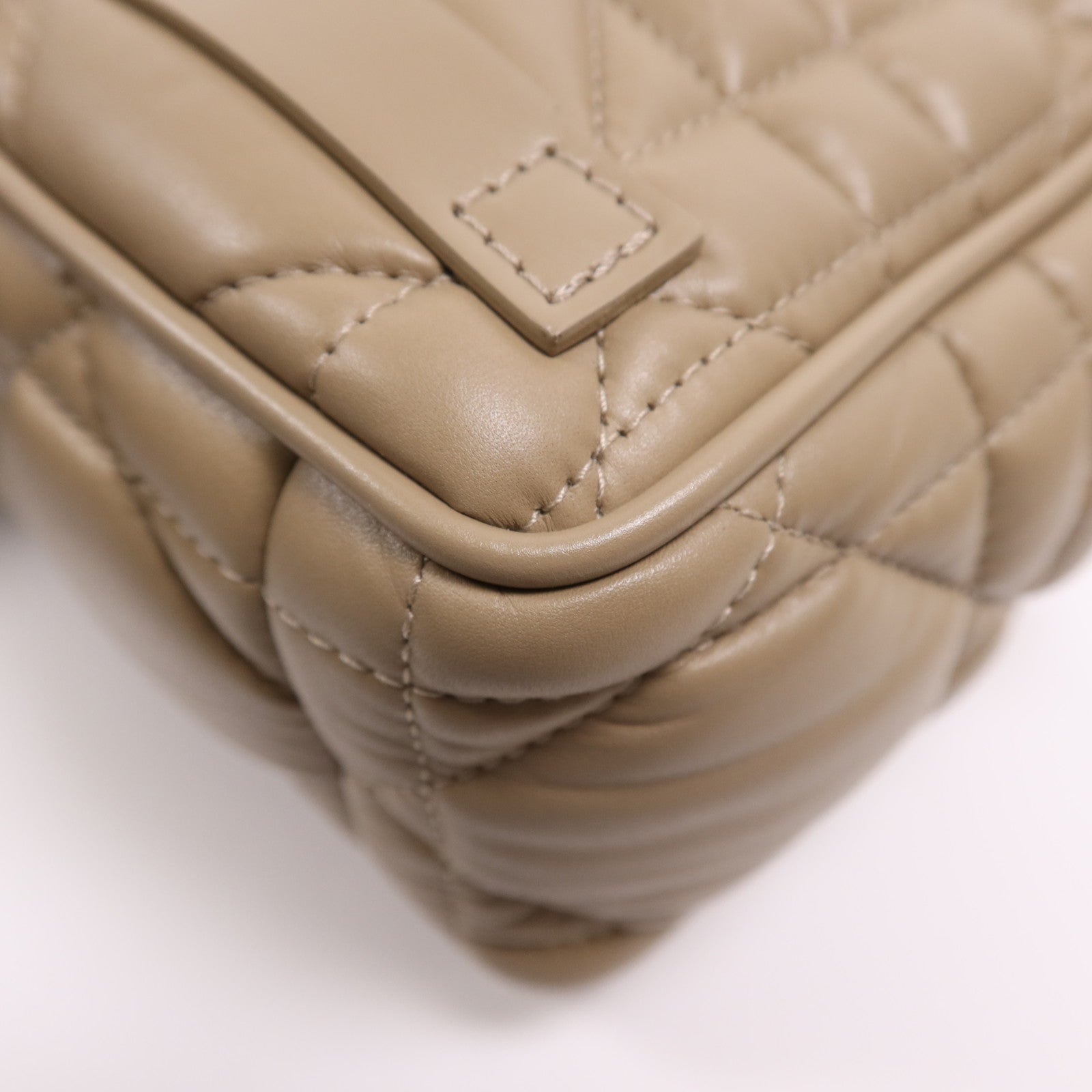 Dior 牛皮皮革DiorCamp金扣肩背袋