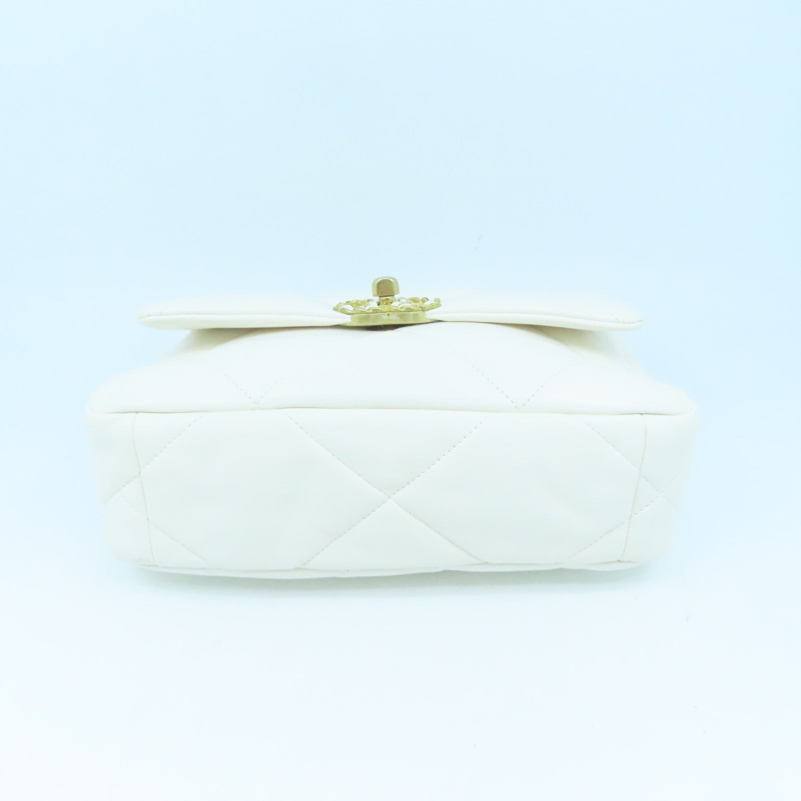 CHANEL rhombic cowhide leather Chain Shoulder Bag gold buckle handle shoulder bag dual-use white