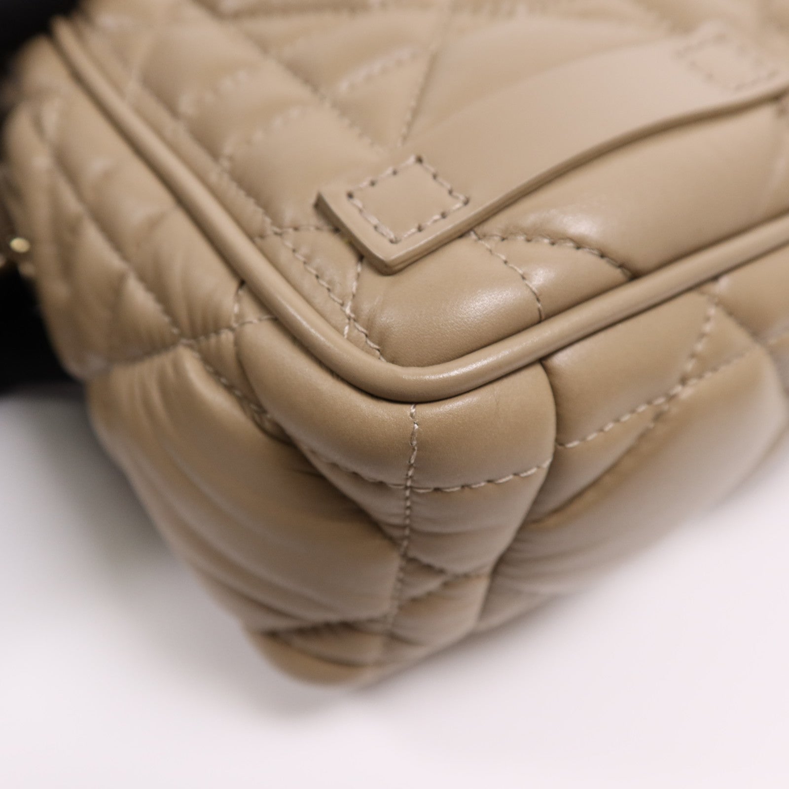 Dior 牛皮皮革DiorCamp金扣肩背袋