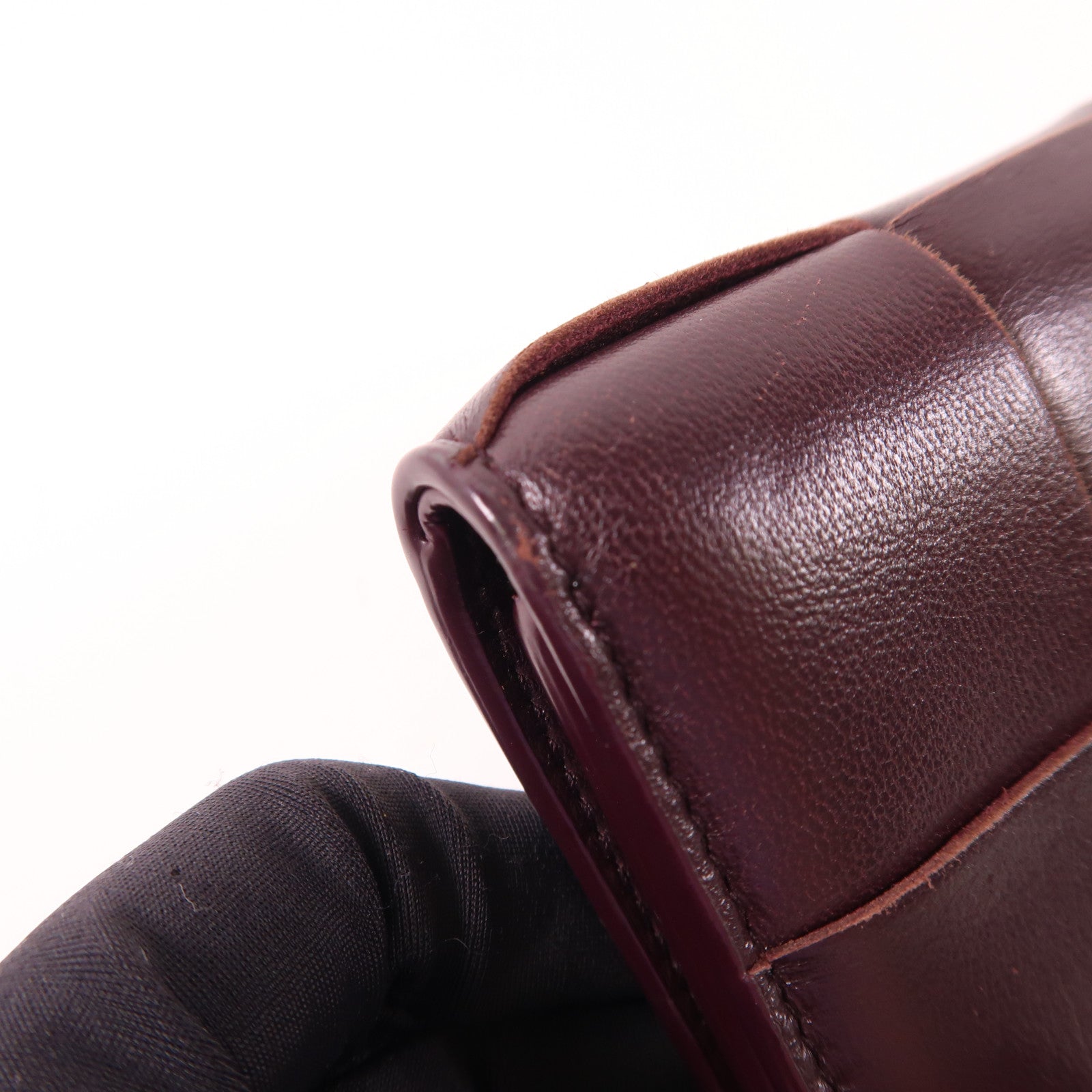 BOTTEGA VENETA 【激減優惠】牛皮皮革Trifold Wallet金扣錢包