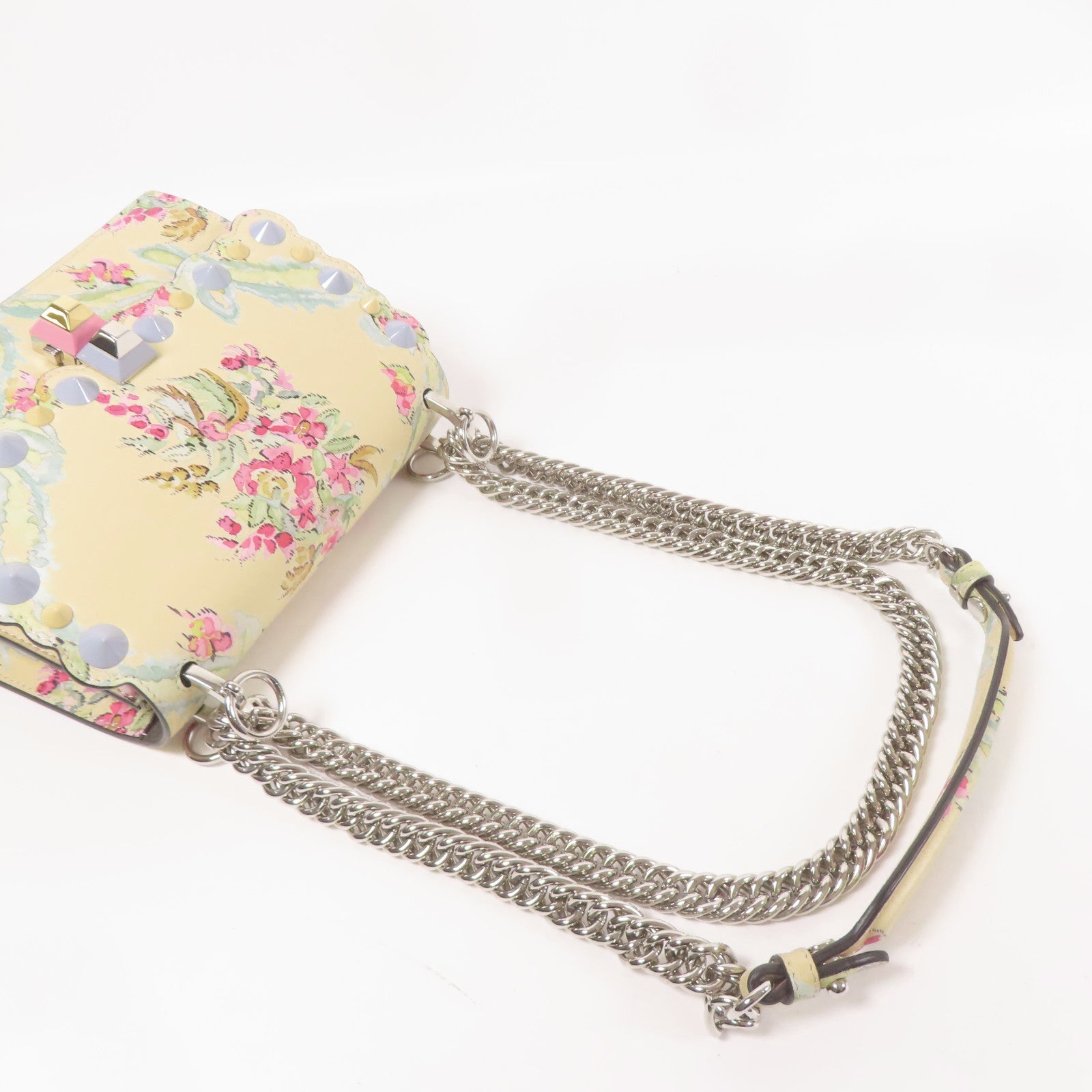 FENDI 牛皮皮革Shoulder Bag銀扣鏈帶肩背袋