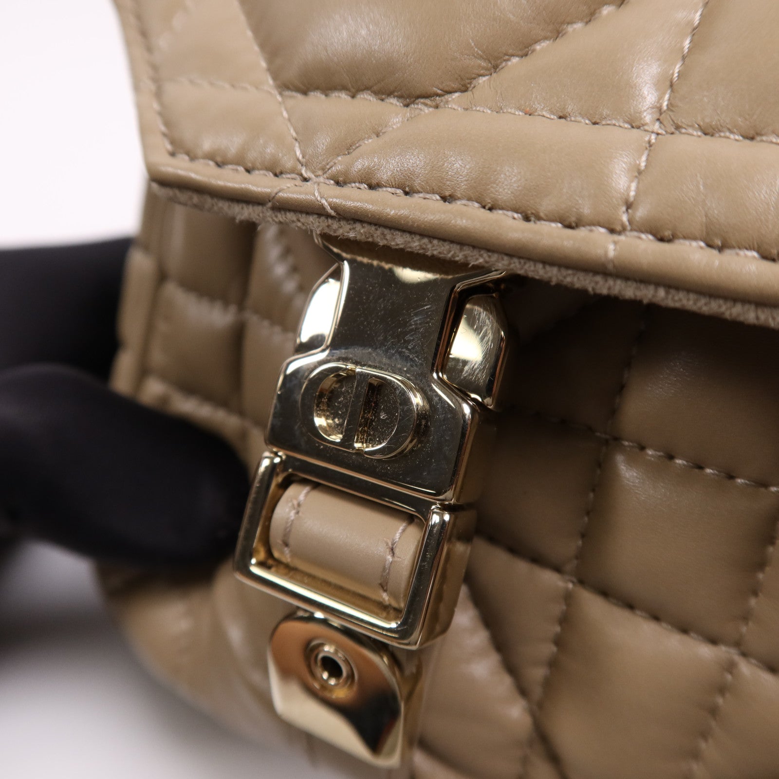 Dior 牛皮皮革DiorCamp金扣肩背袋