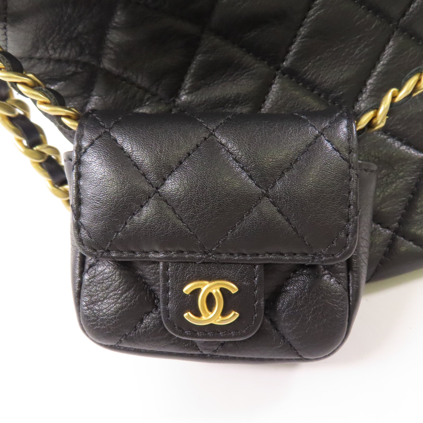 CHANEL 羊皮皮革Bucket Bag金扣鏈帶肩背袋
