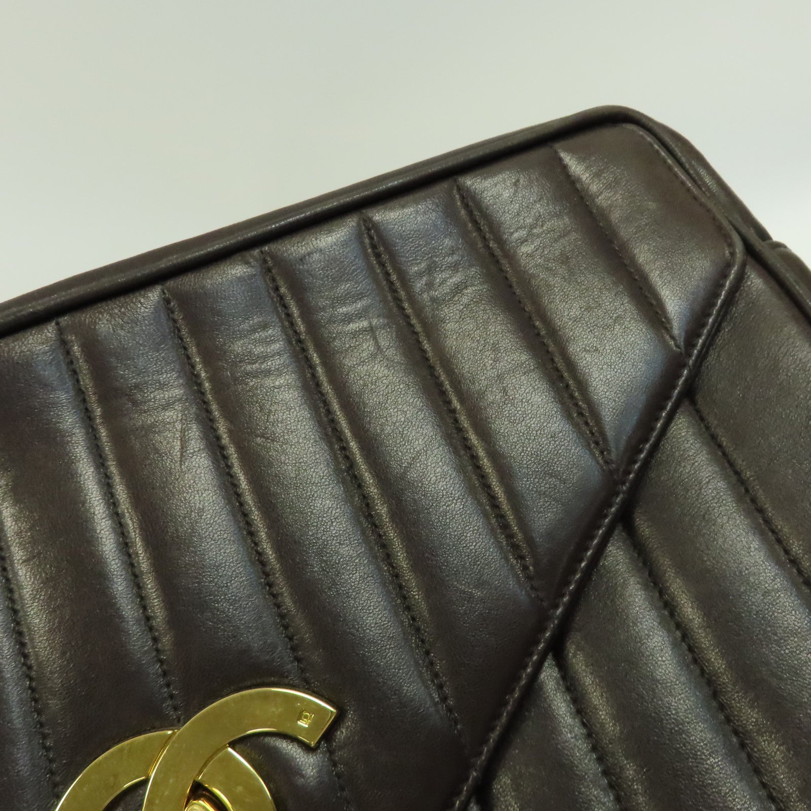 CHANEL 牛皮皮革Vintage Chain Shoulder金扣鏈帶肩背袋啡色