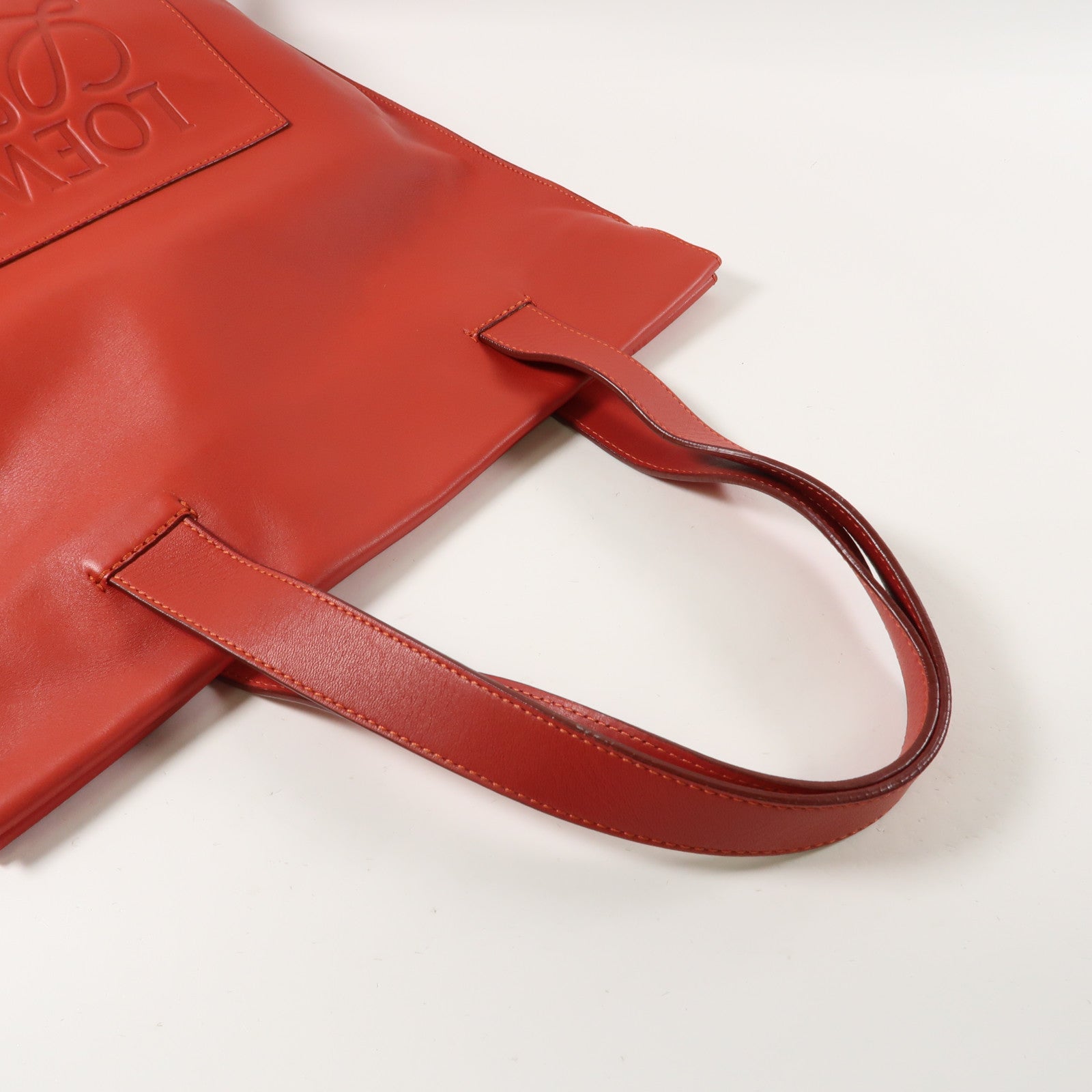 LOEWE 牛皮皮革Tote Bag銀扣手挽袋紅色