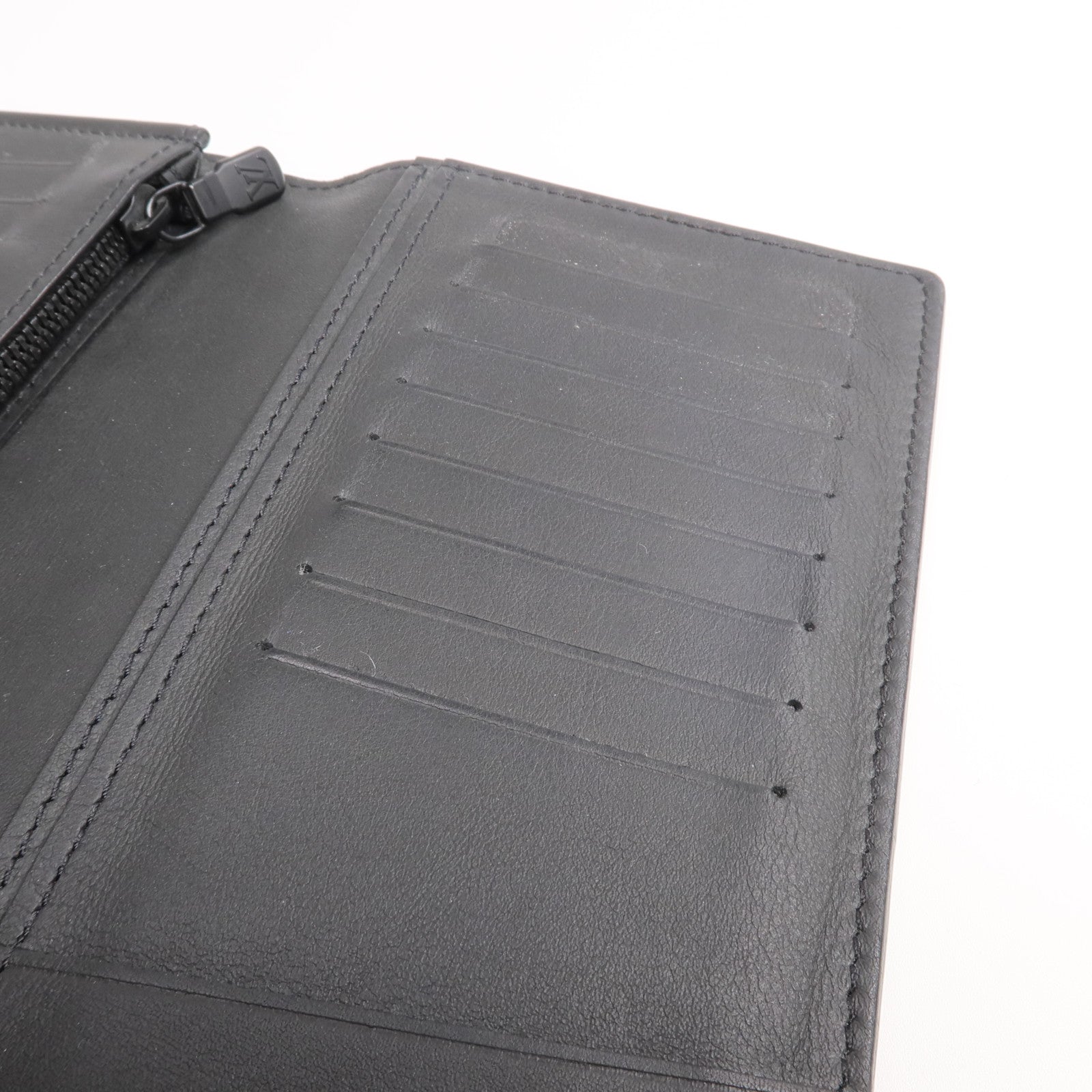 LOUIS VUITTON Monogram Shadow Brazza Wallet長錢包