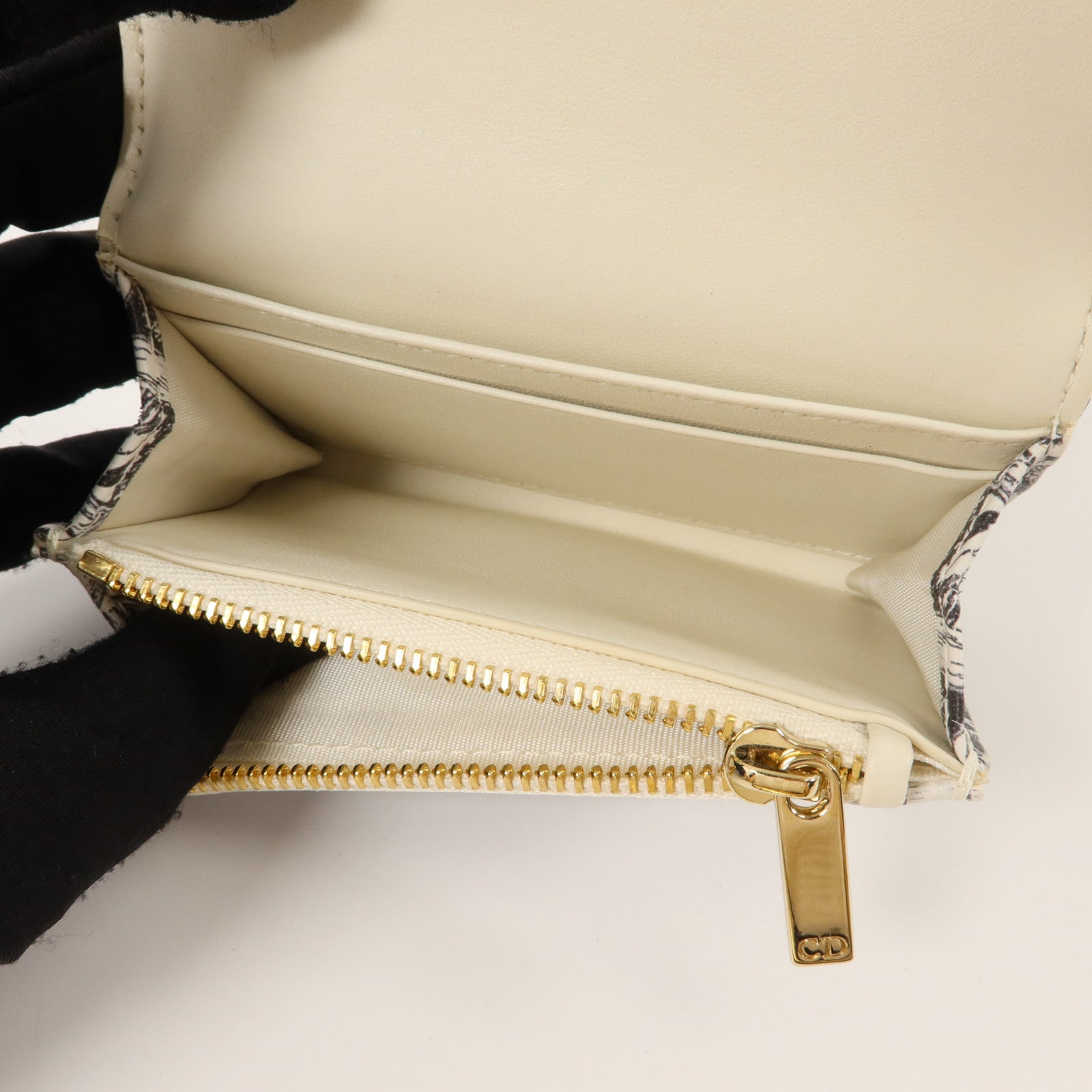 Dior 牛皮皮革Caro XS Wallet金扣錢包