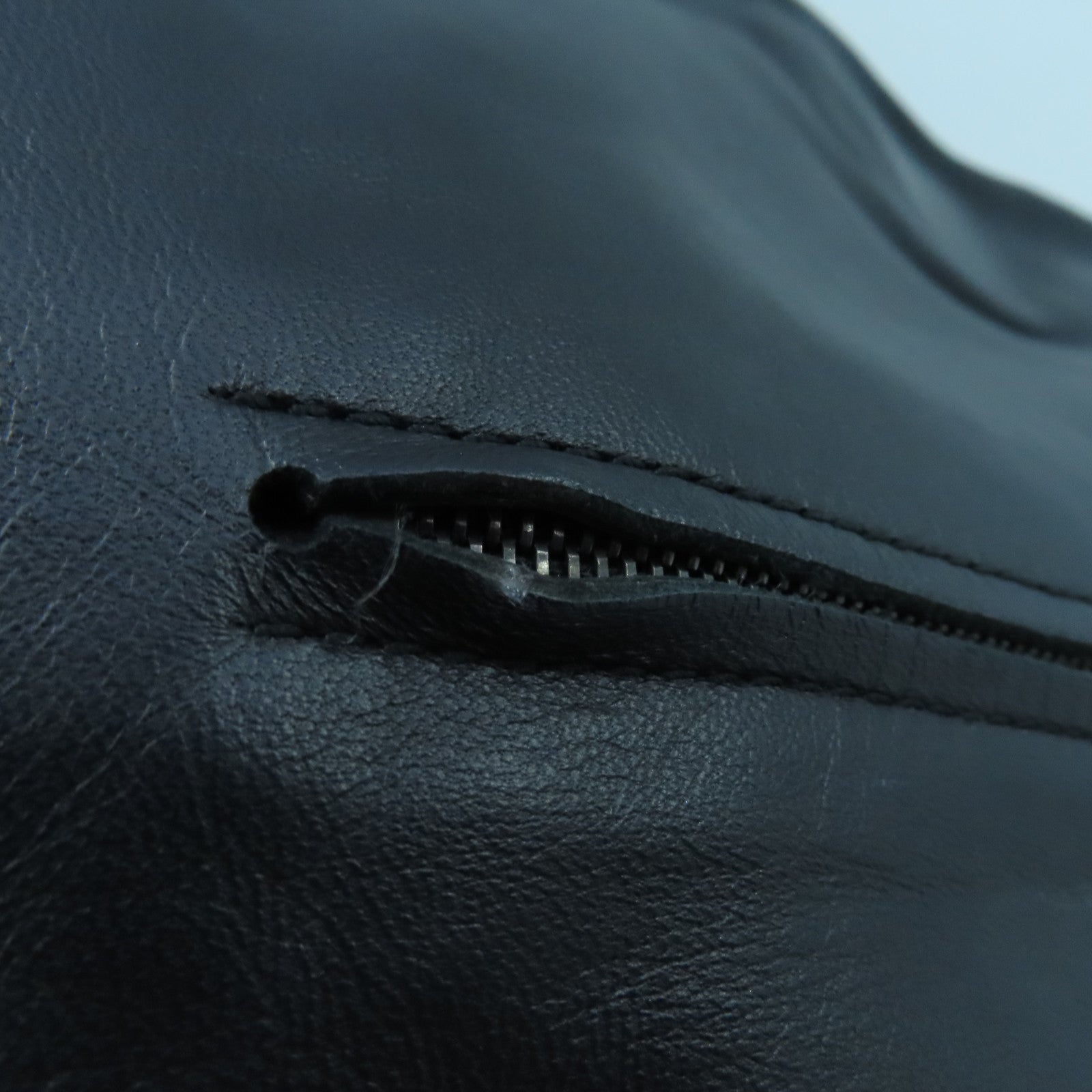 BOTTEGA VENETA 织纹皮革Shoulder Bag肩背袋黑色