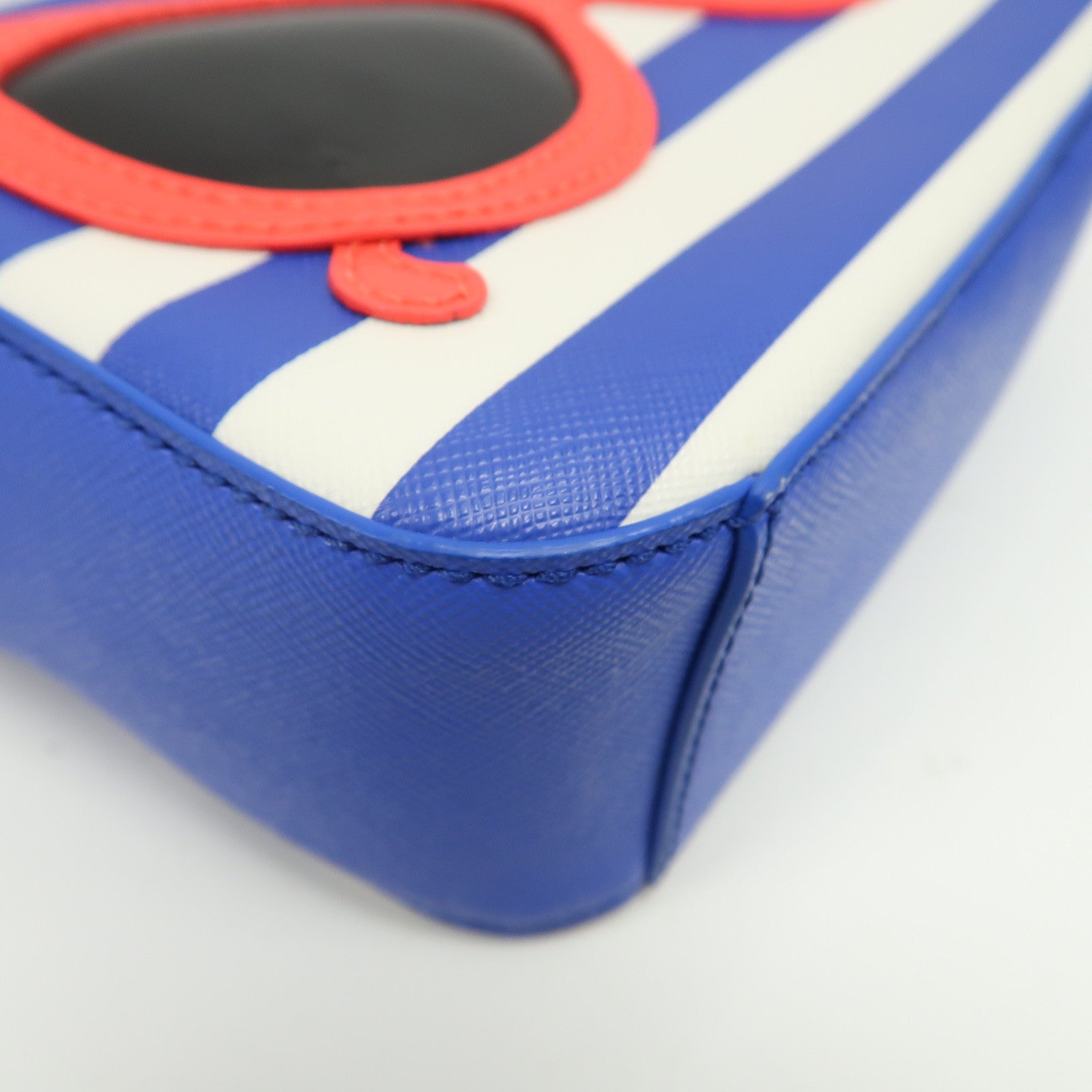 Kate Spade 牛皮皮革Make a Splash Sunglasses Mindy金扣肩背袋藍色