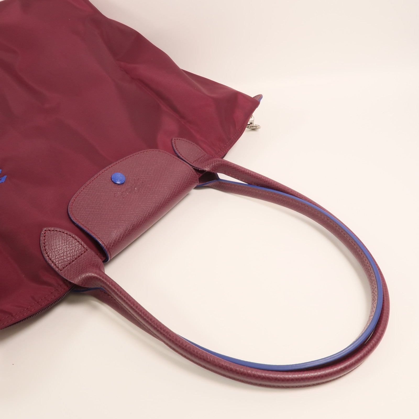 Longchamp 尼龍Shoulder Bag銀扣肩背袋