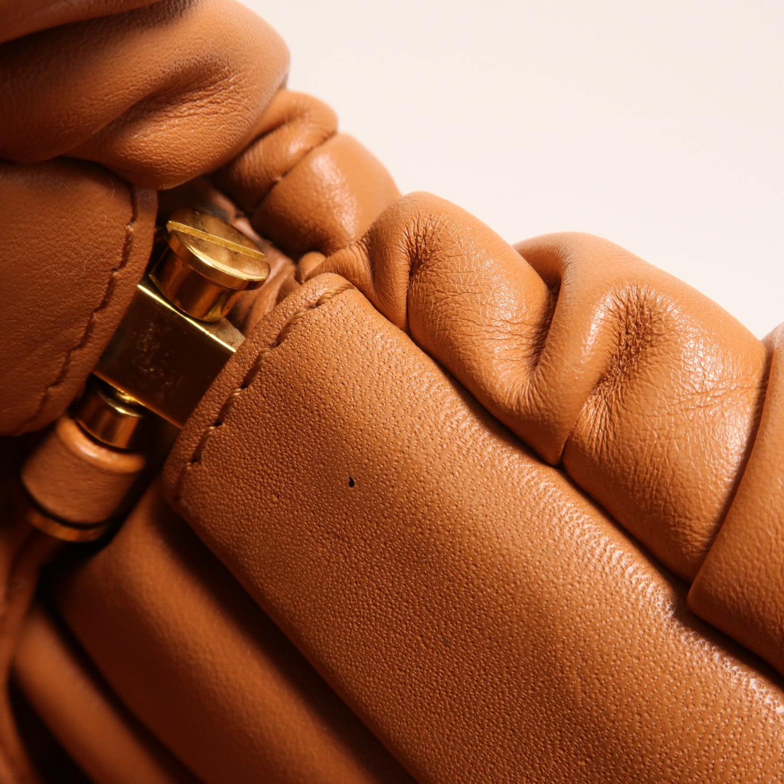 BOTTEGA VENETA 牛皮皮革Chain Shoulder Bag金扣鏈帶肩背袋