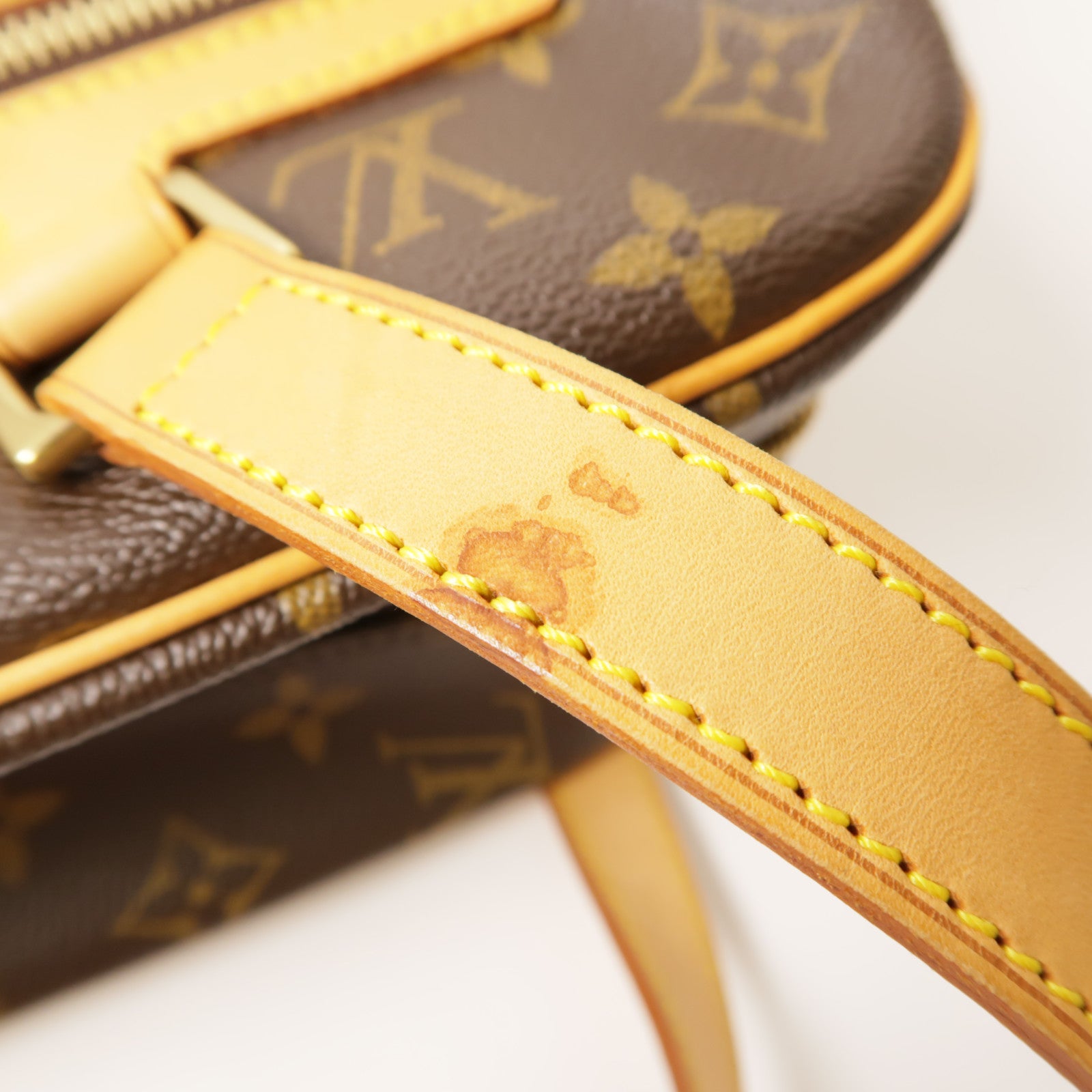 LOUIS VUITTON Monogram Cite GM金扣肩背袋
