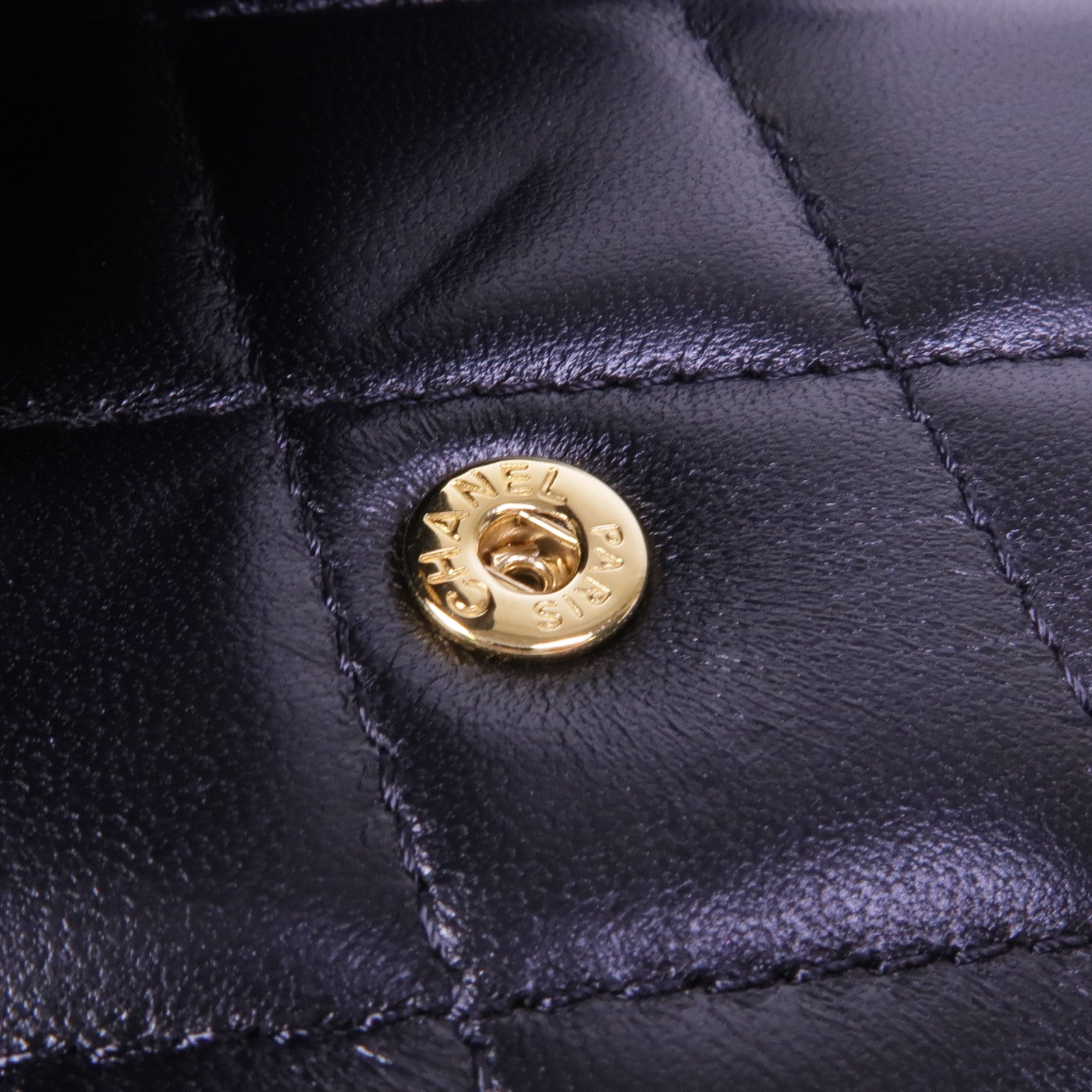 CHANEL 羊皮皮革Long Wallet金扣長錢包