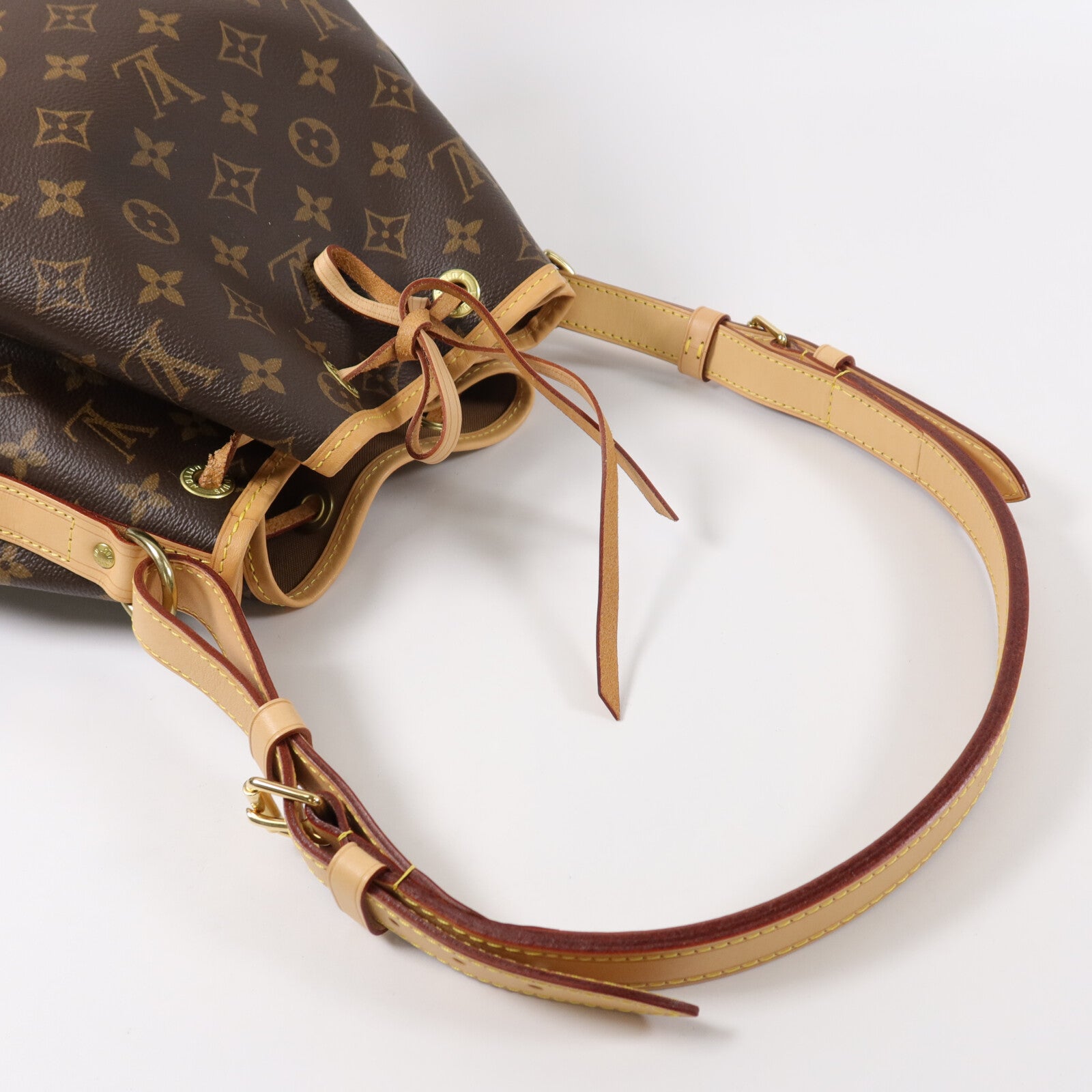 LOUIS VUITTON Monogram Petit Noe肩背袋