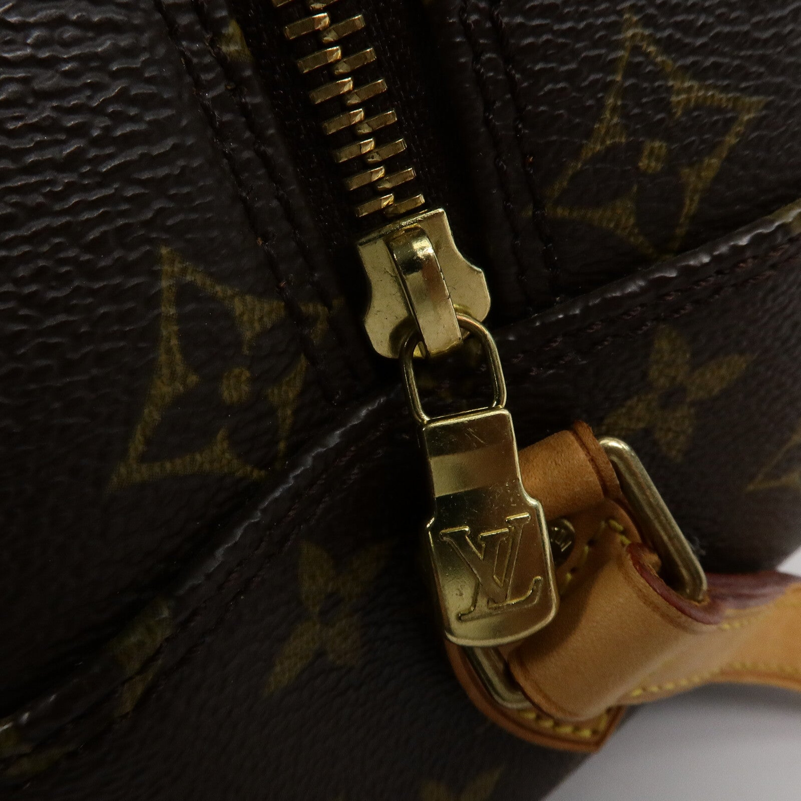LOUIS VUITTON Monogram Blois肩背袋