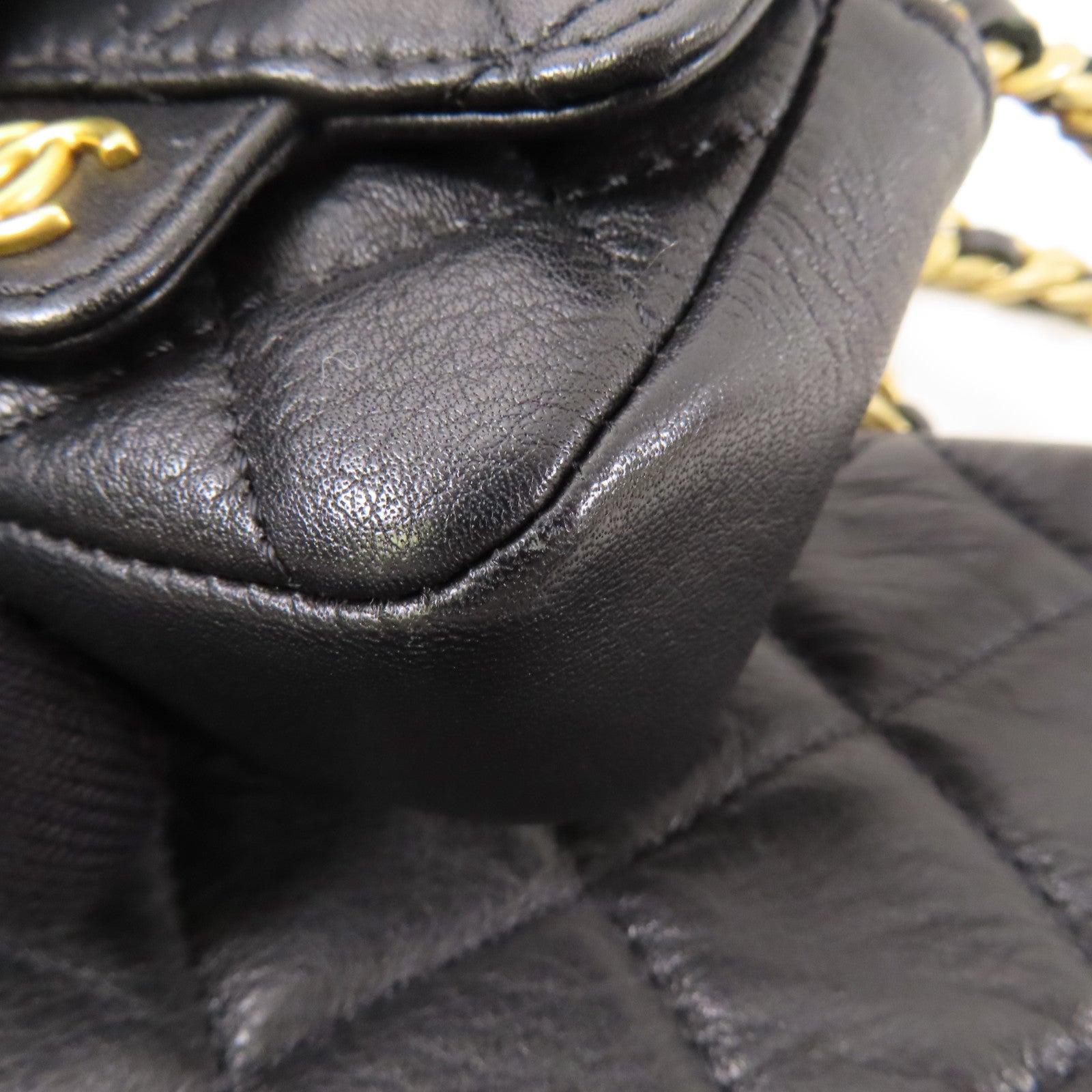 CHANEL 羊皮皮革Bucket Bag金扣鏈帶肩背袋