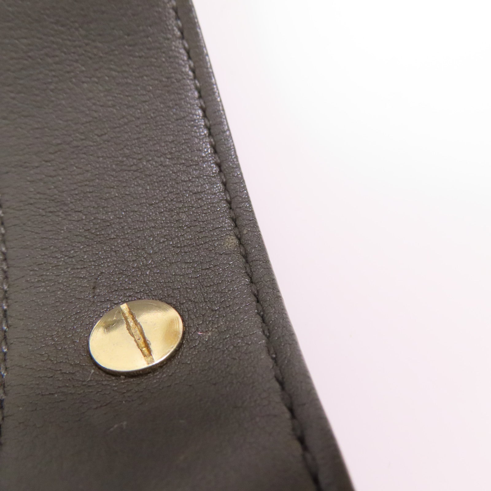CHANEL 皮革Bucket Bag金扣肩背袋
